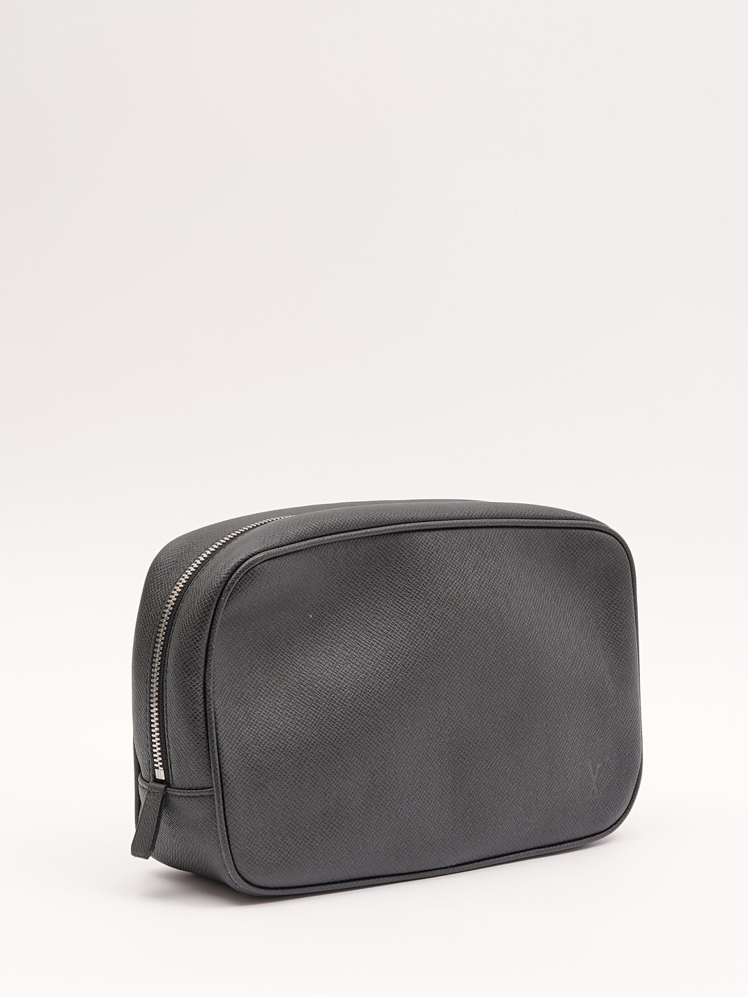 Louis Vuitton Case 2