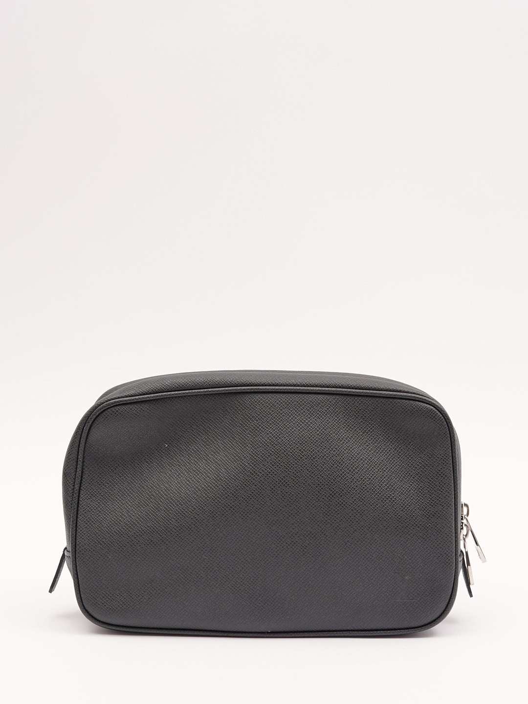 Louis Vuitton Case 0