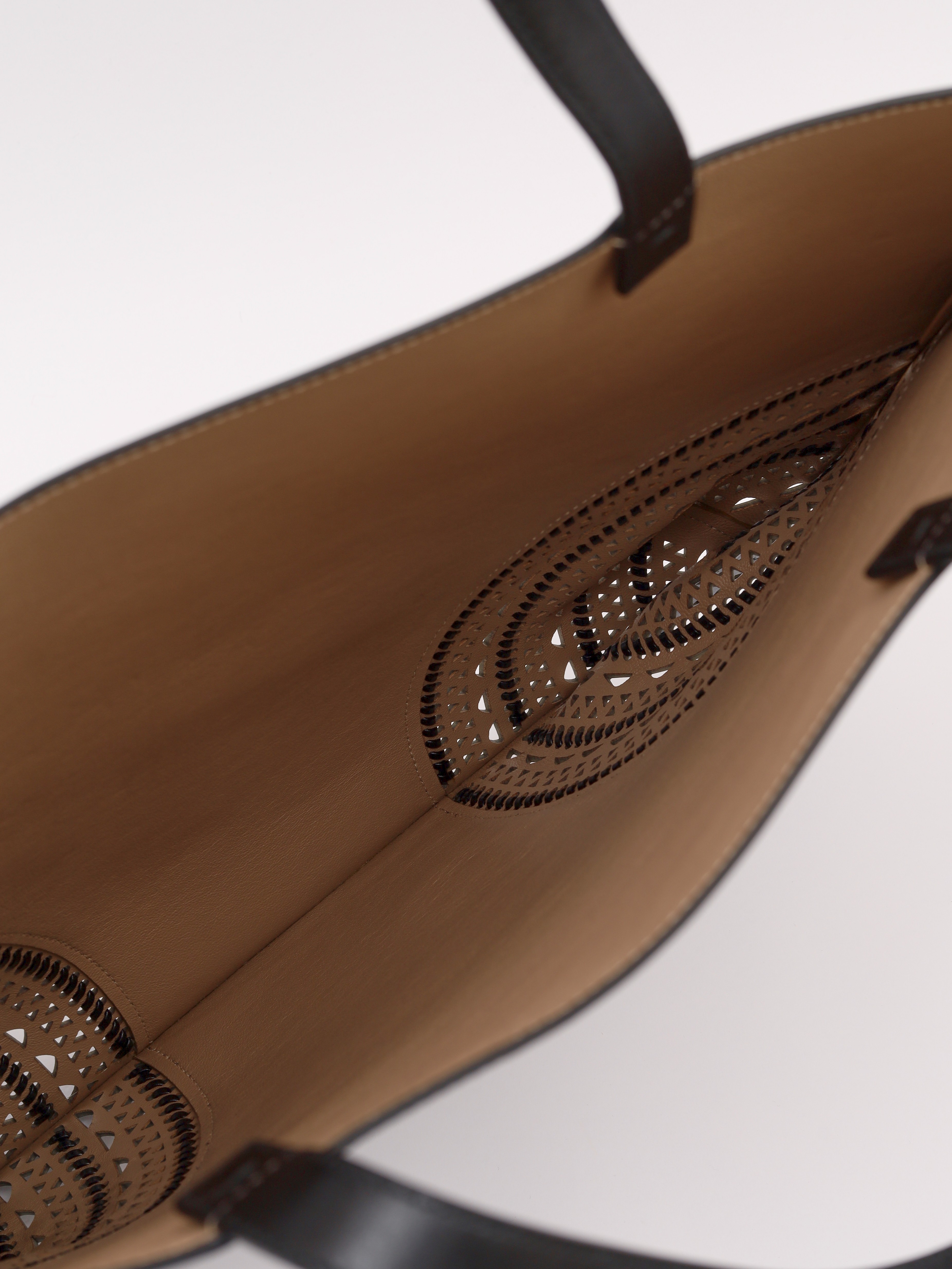 Alaia Leather Bag 9