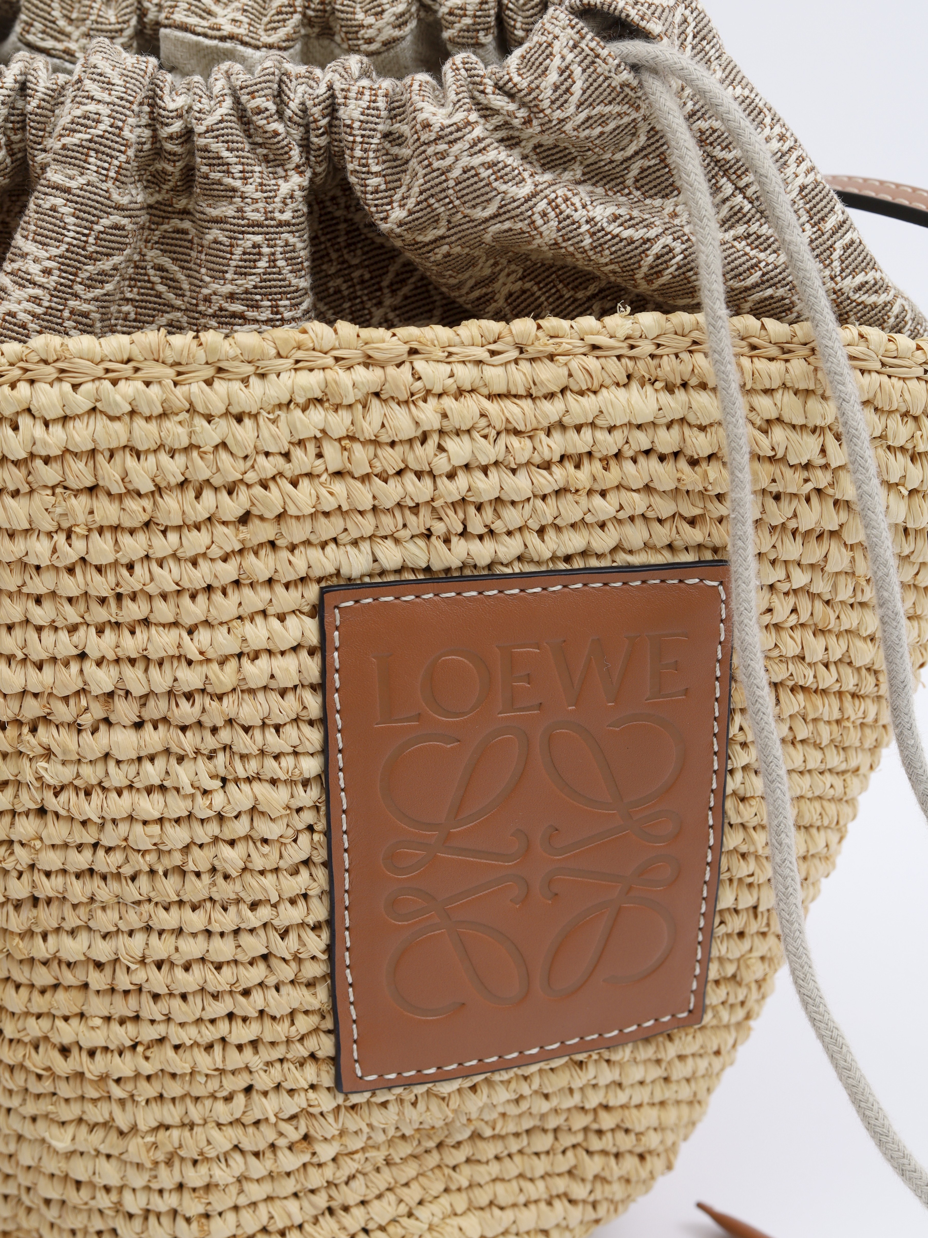 Loewe Raffia Bag  5