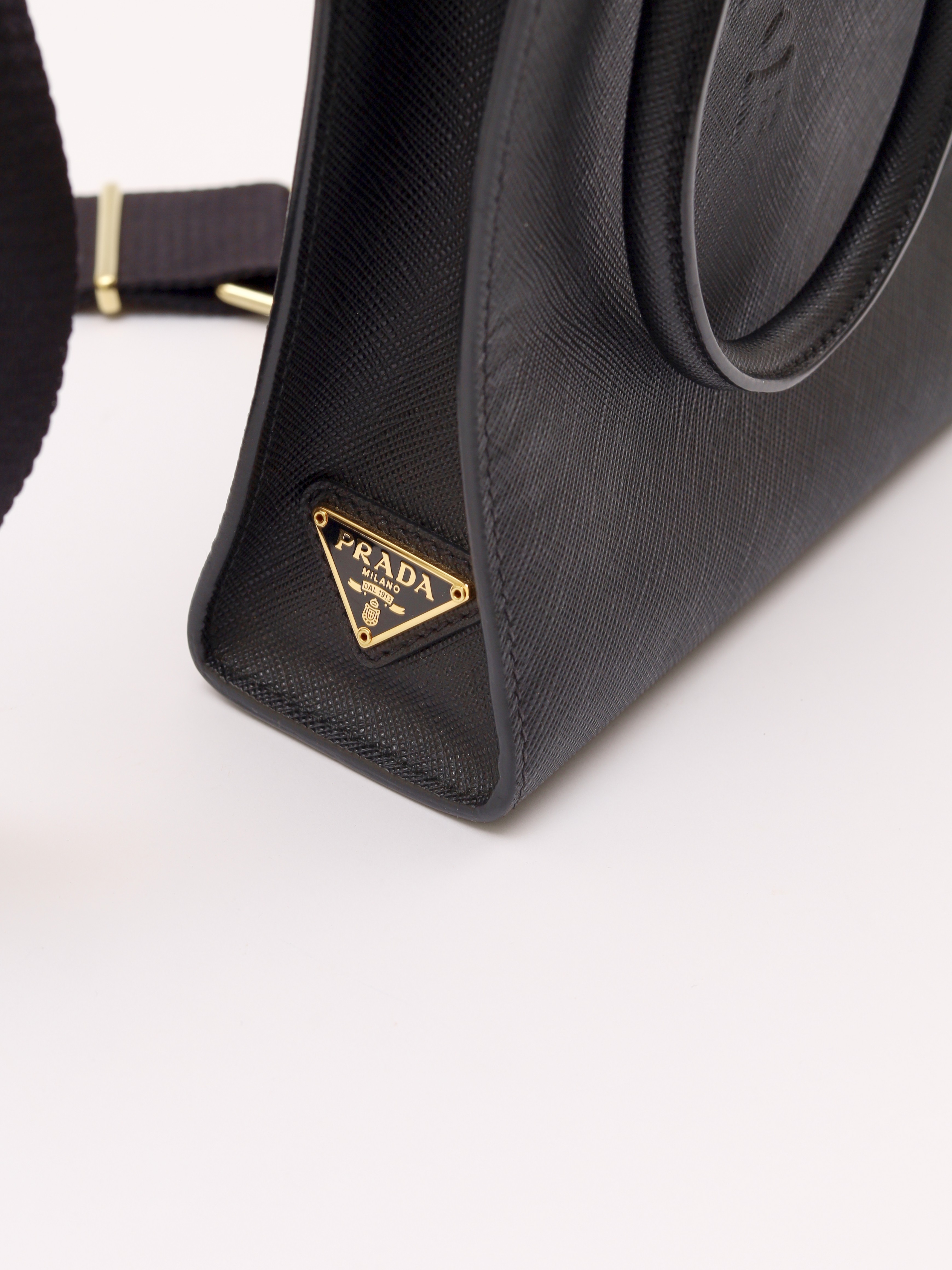 Prada Leather Bag 8