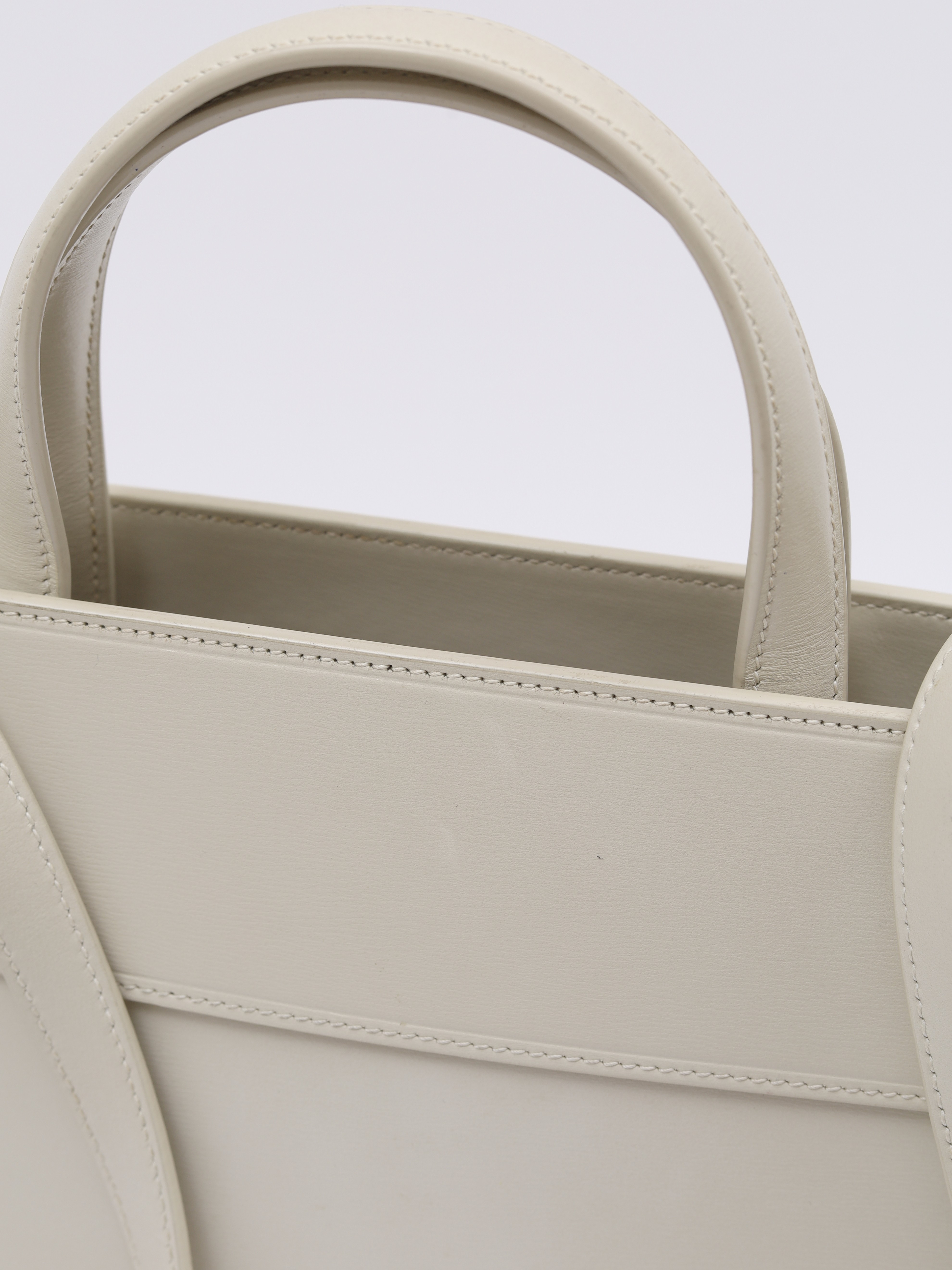 Saint Laurent Manhattan  7