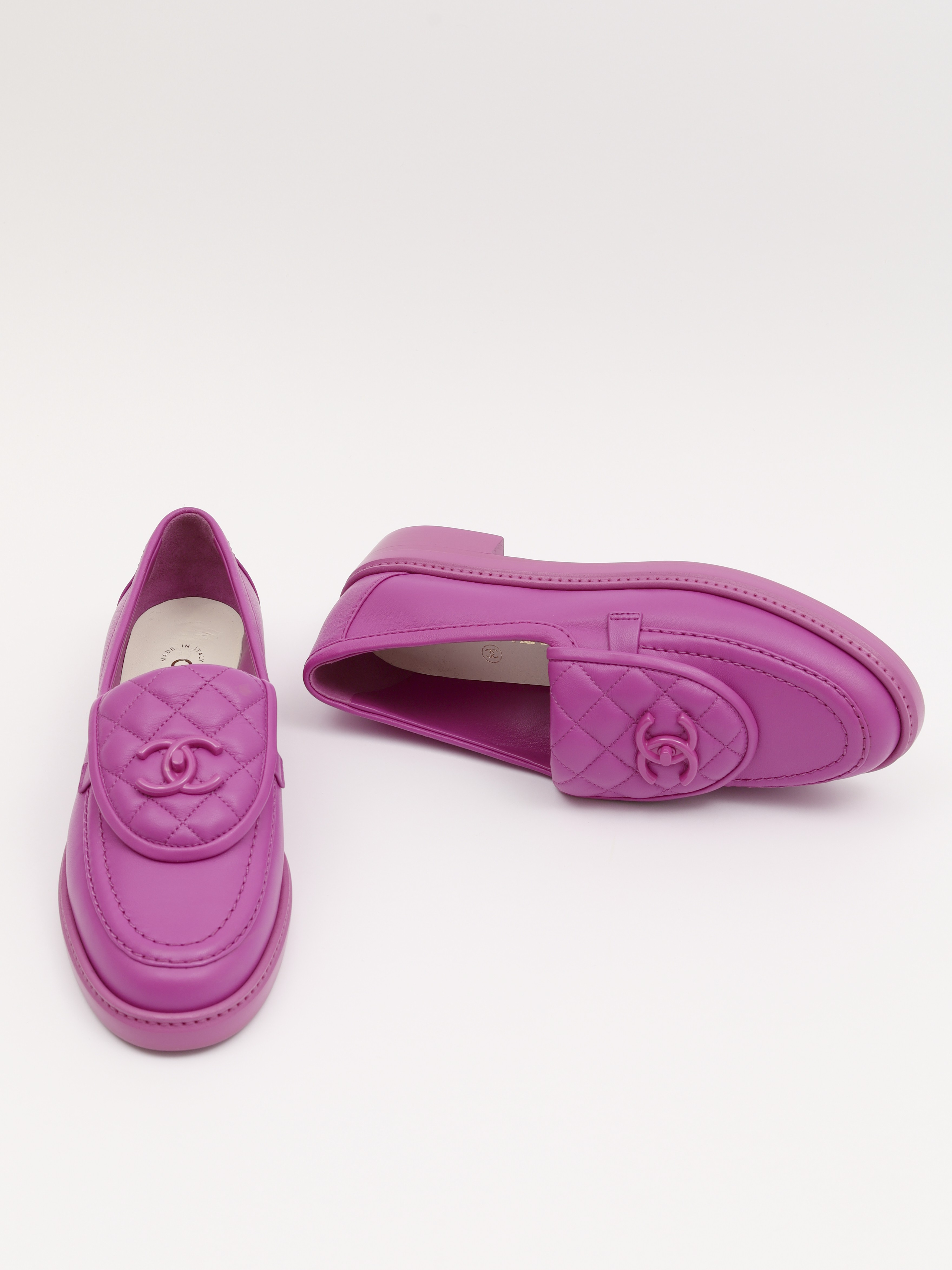 Chanel Shoes 38 5
