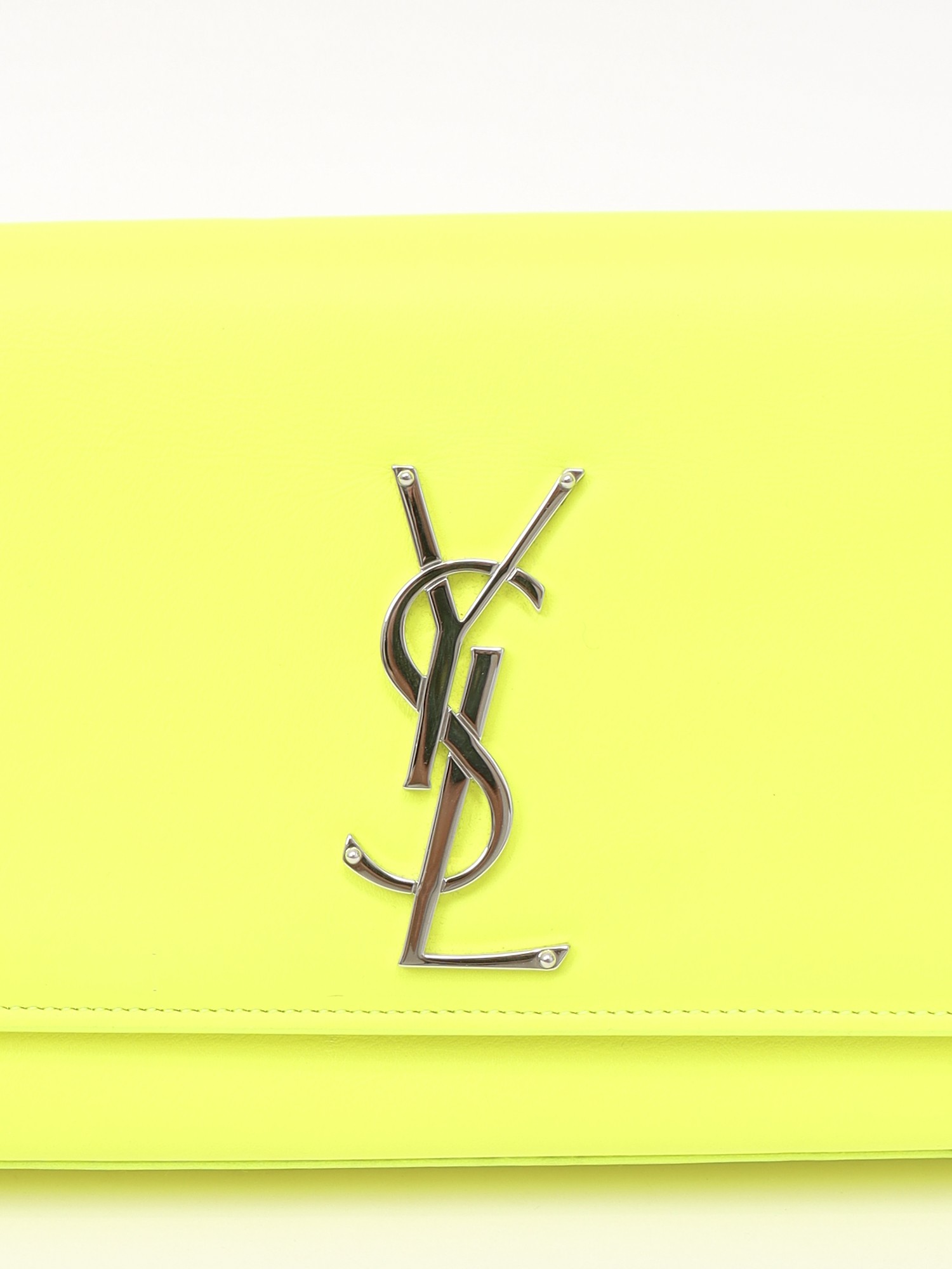 Saint Laurent Leather Bag  4