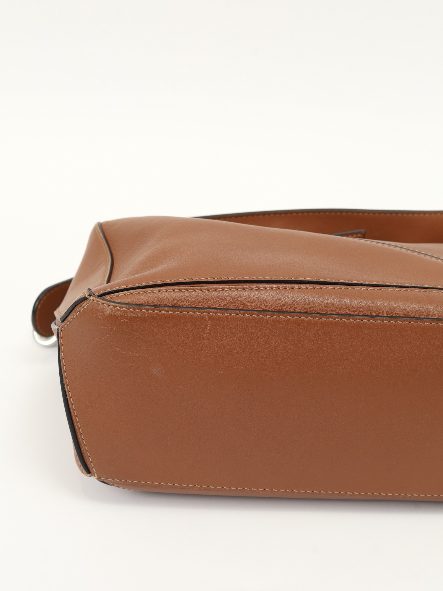 Loewe Puzzle 9