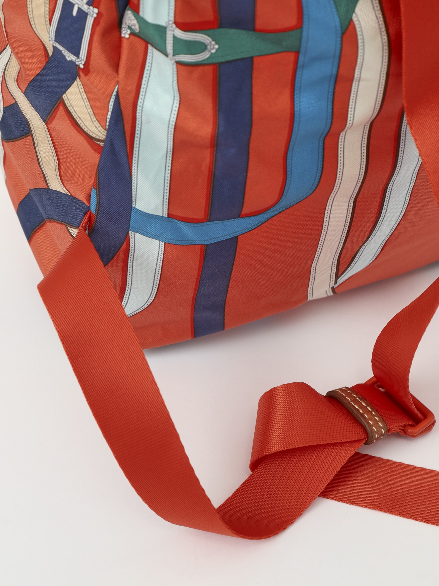 Hermes Airsilk 6