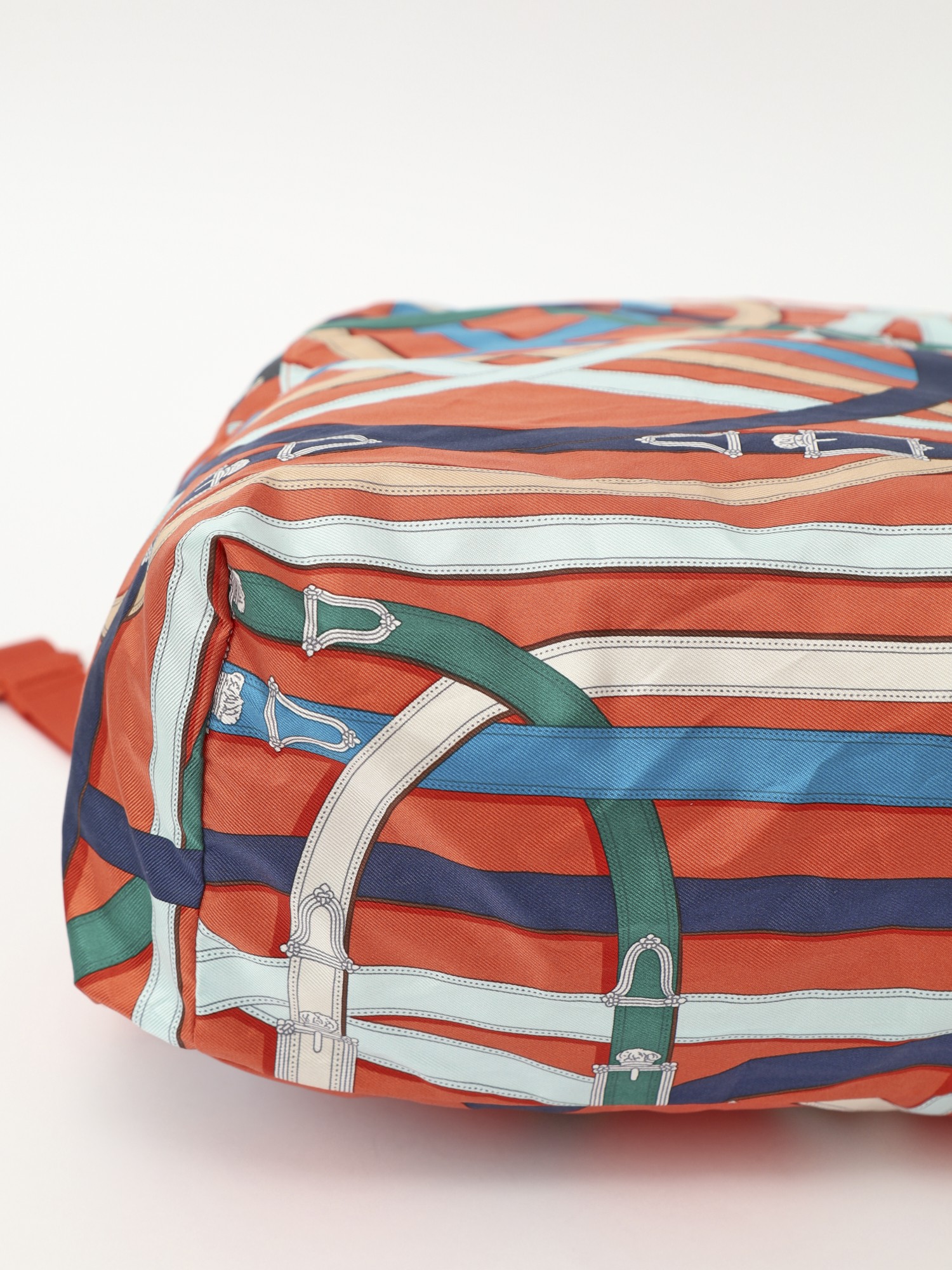 Hermes Airsilk 8