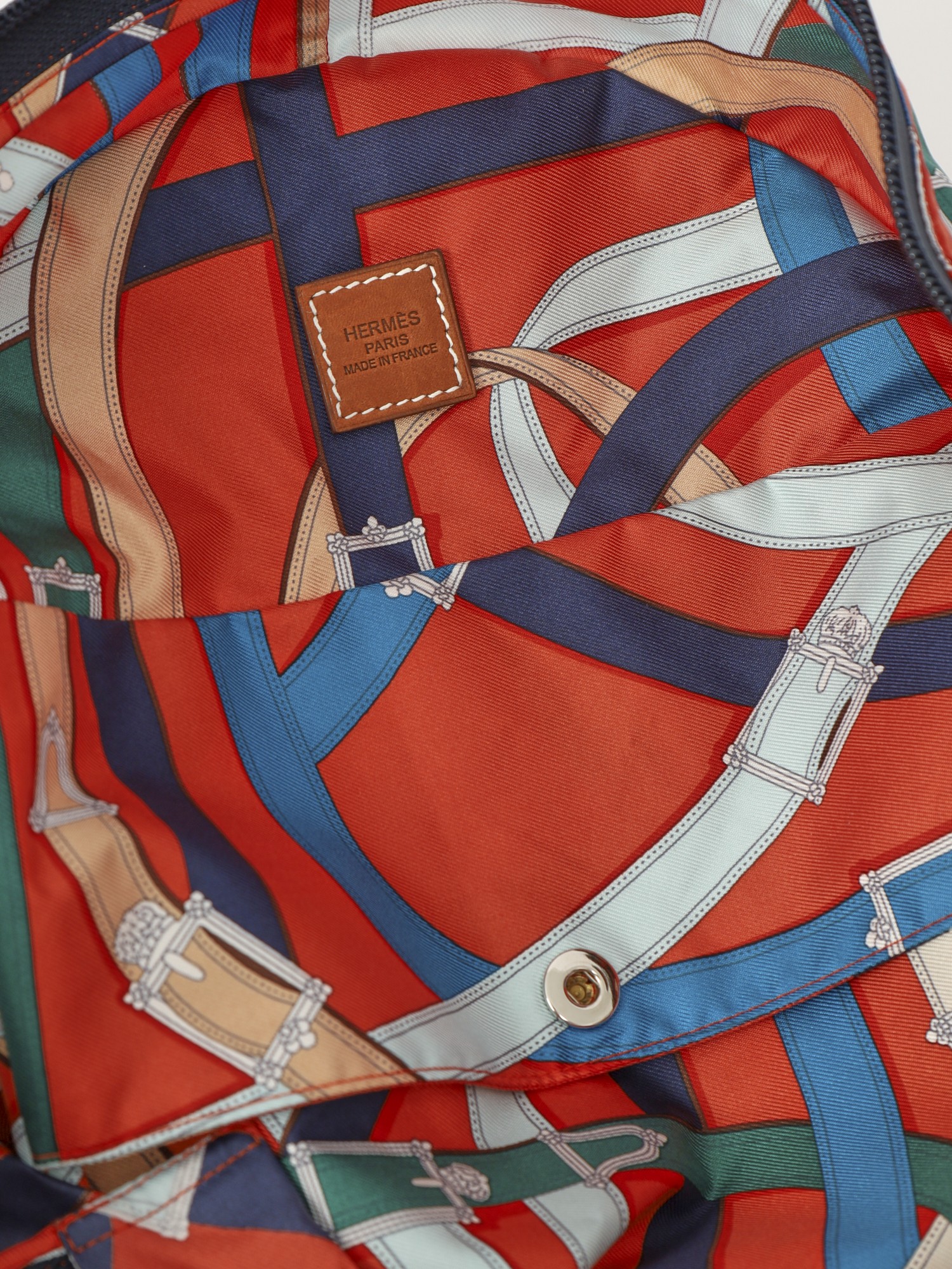 Hermes Airsilk 11