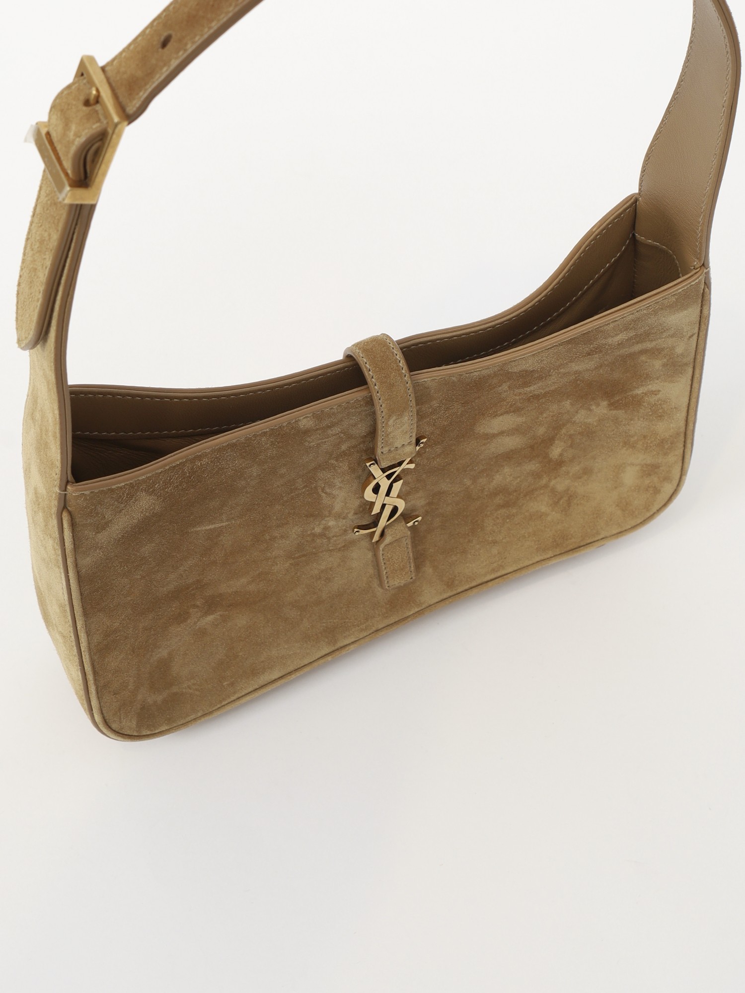 Saint Laurent Le 5 a 7 4
