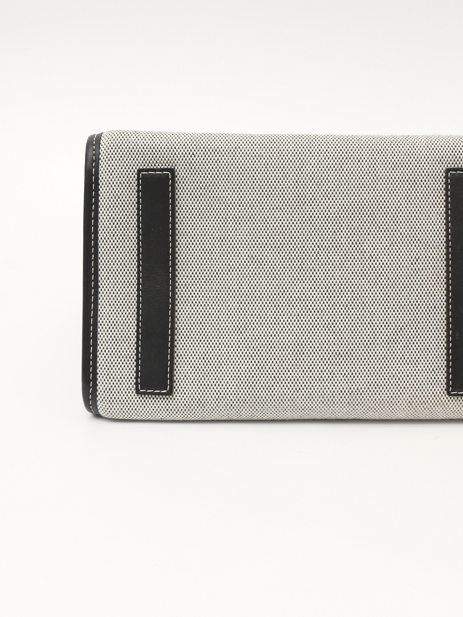 Burberry Freya 7