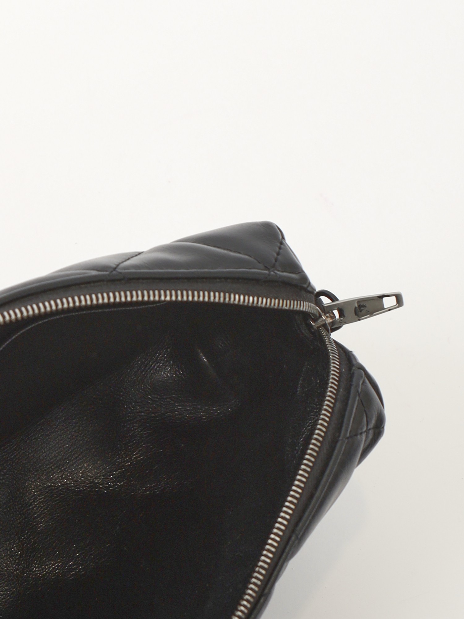 Balenciaga B. 9