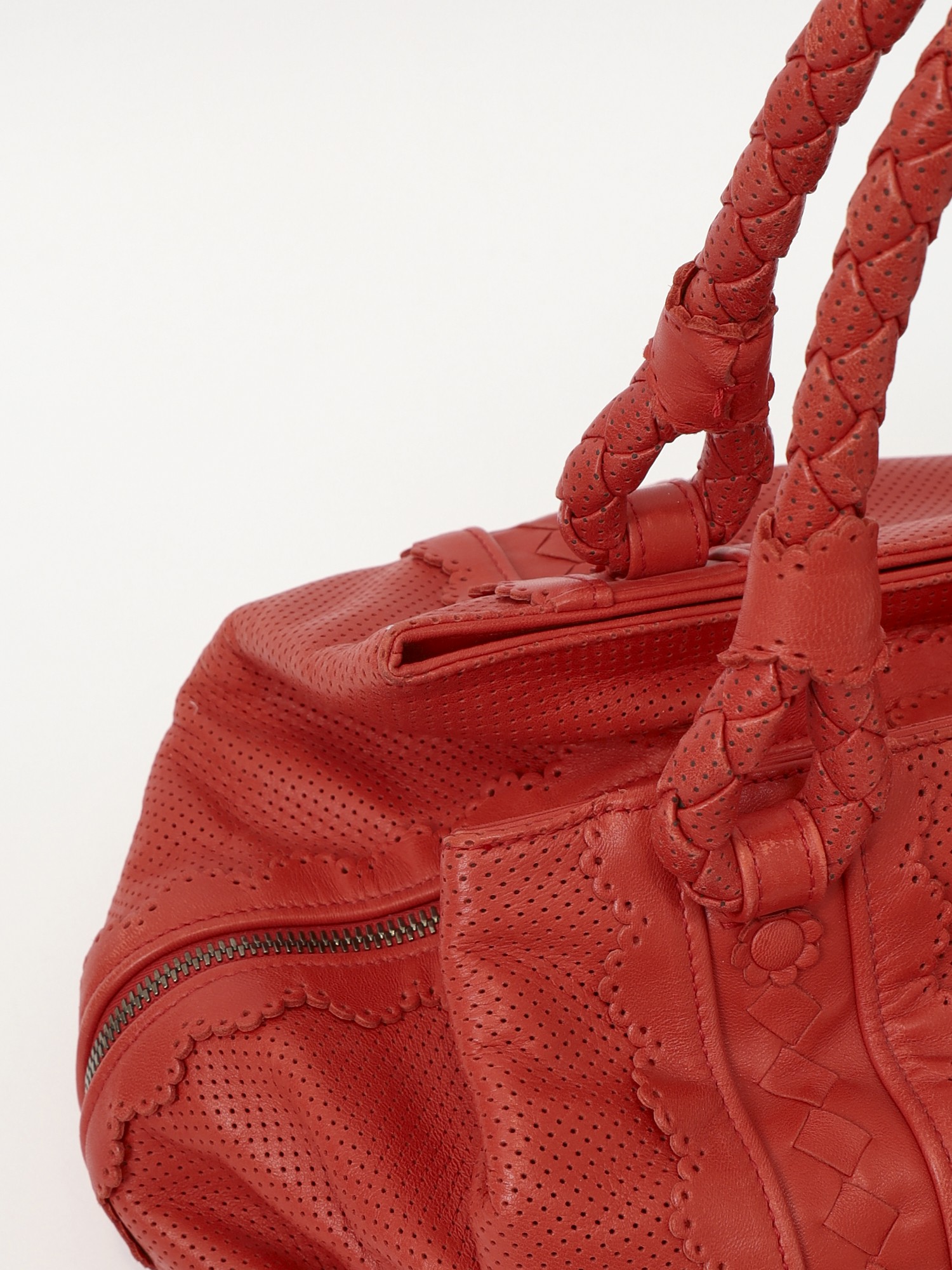 Bottega Veneta Leather Bag 4