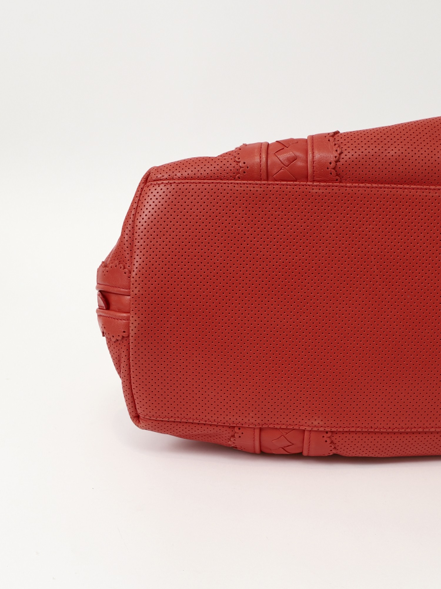 Bottega Veneta Leather Bag 6