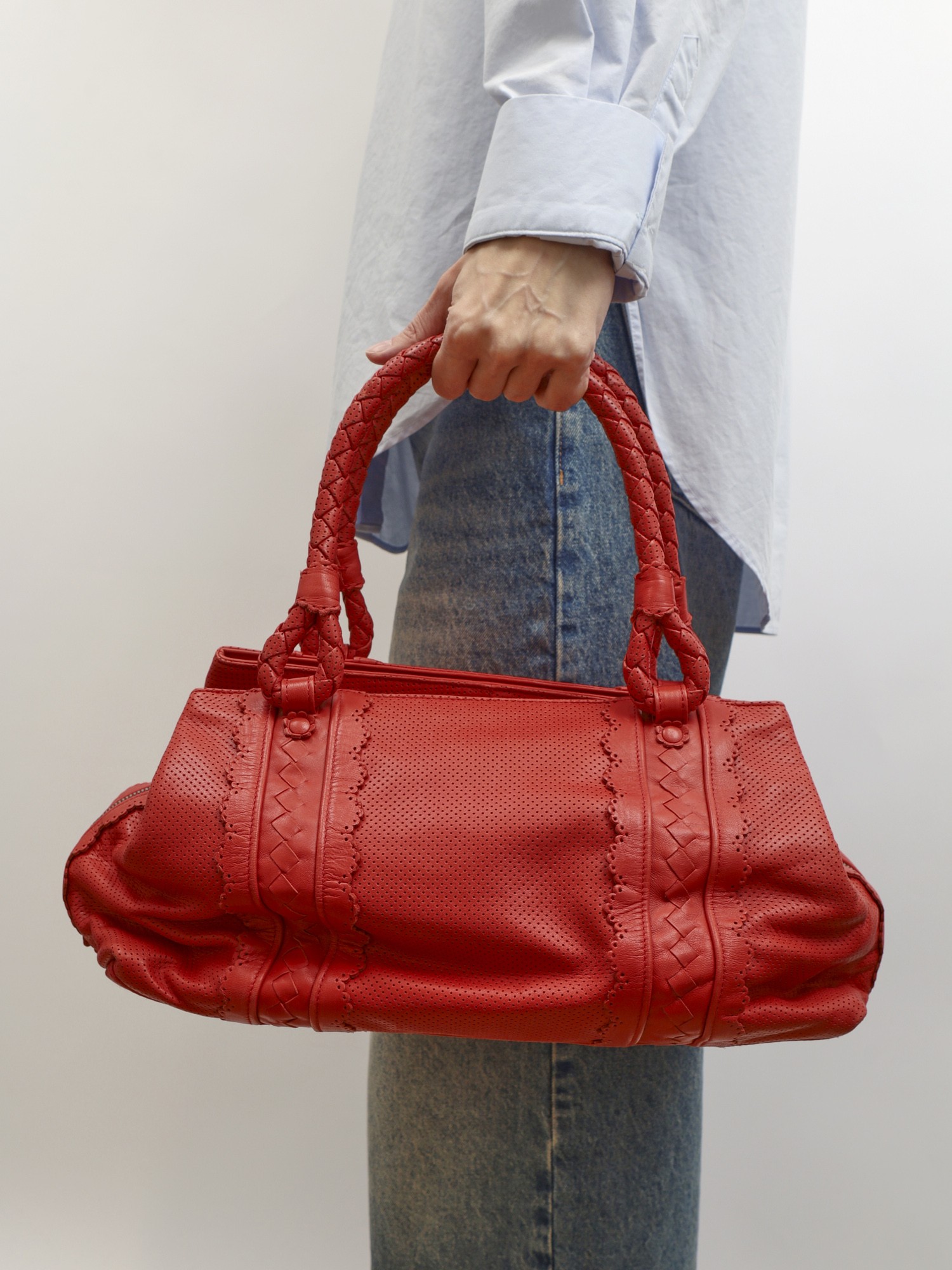 Bottega Veneta Leather Bag 1