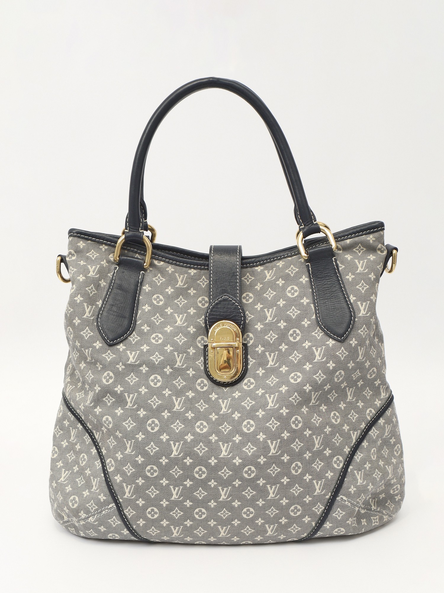 Louis Vuitton Romance 0