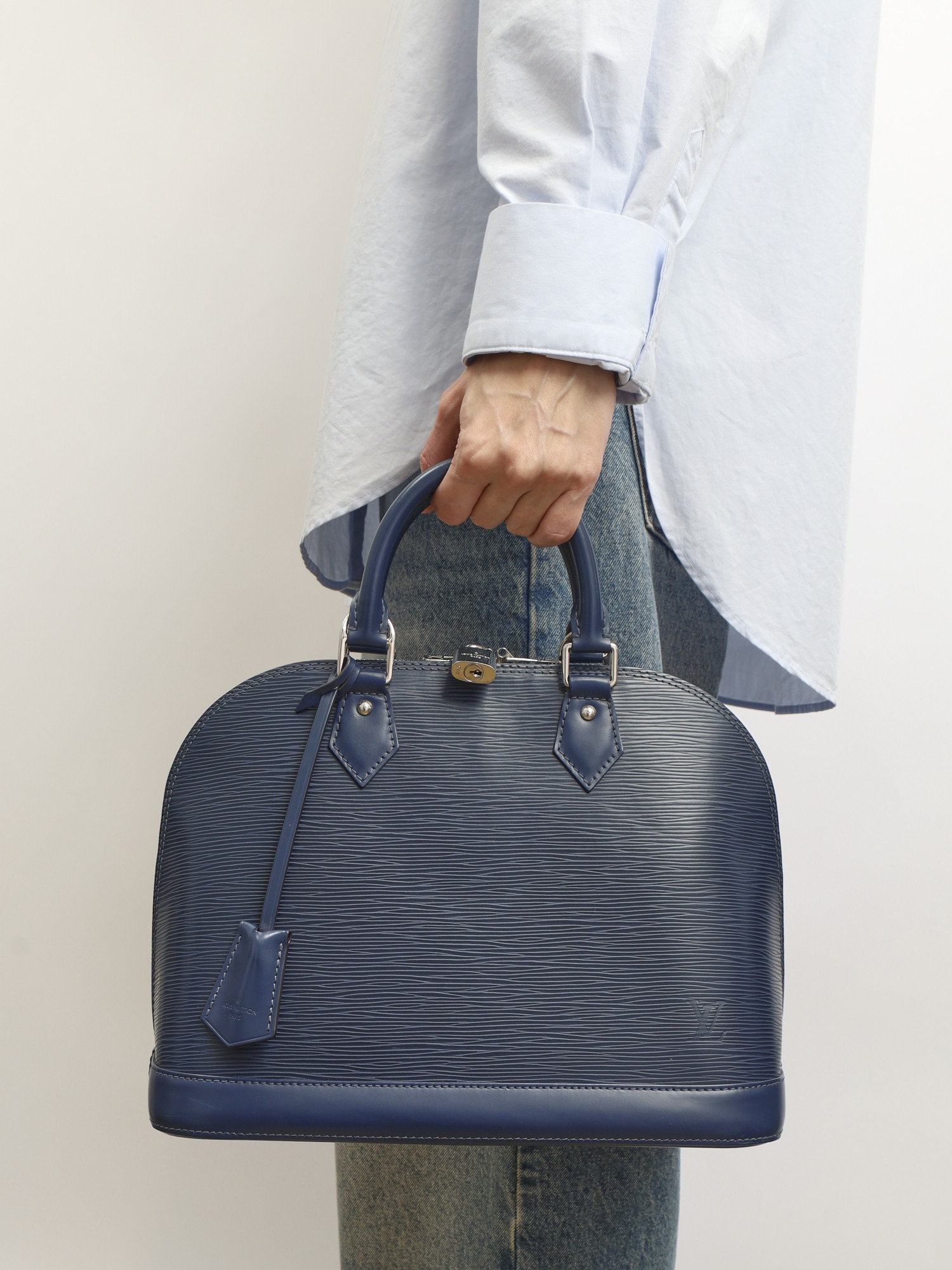 Louis Vuitton Alma 1