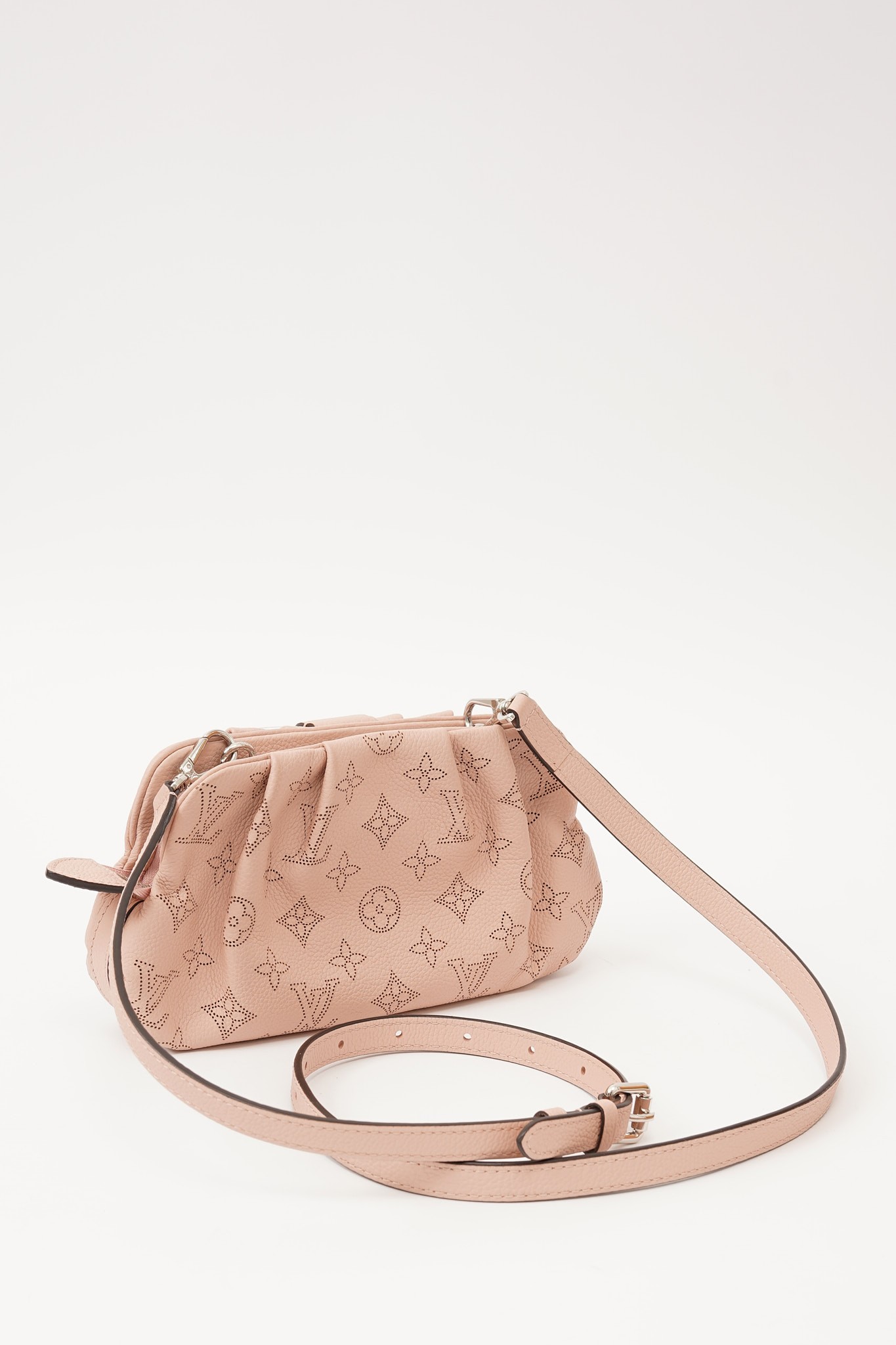Louis Vuitton Magnolia  3