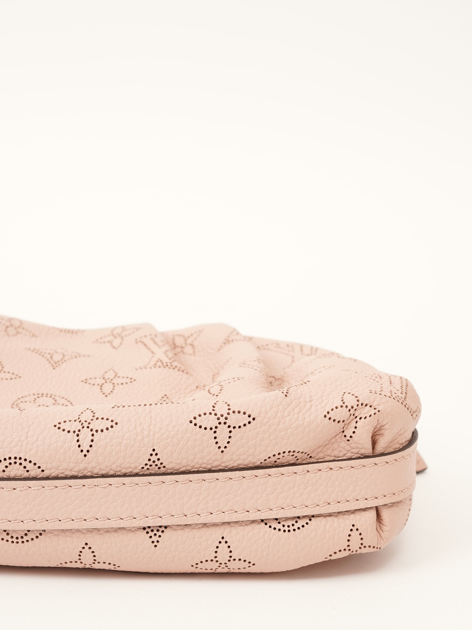 Louis Vuitton Magnolia  9