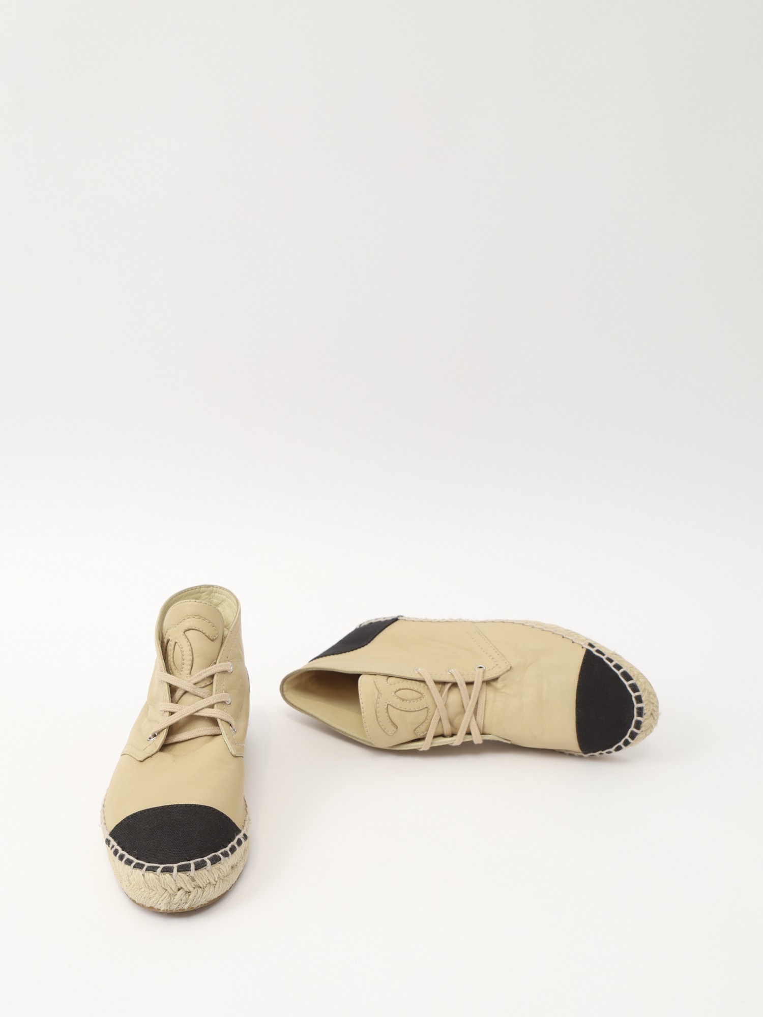 Chanel Shoes 38 5