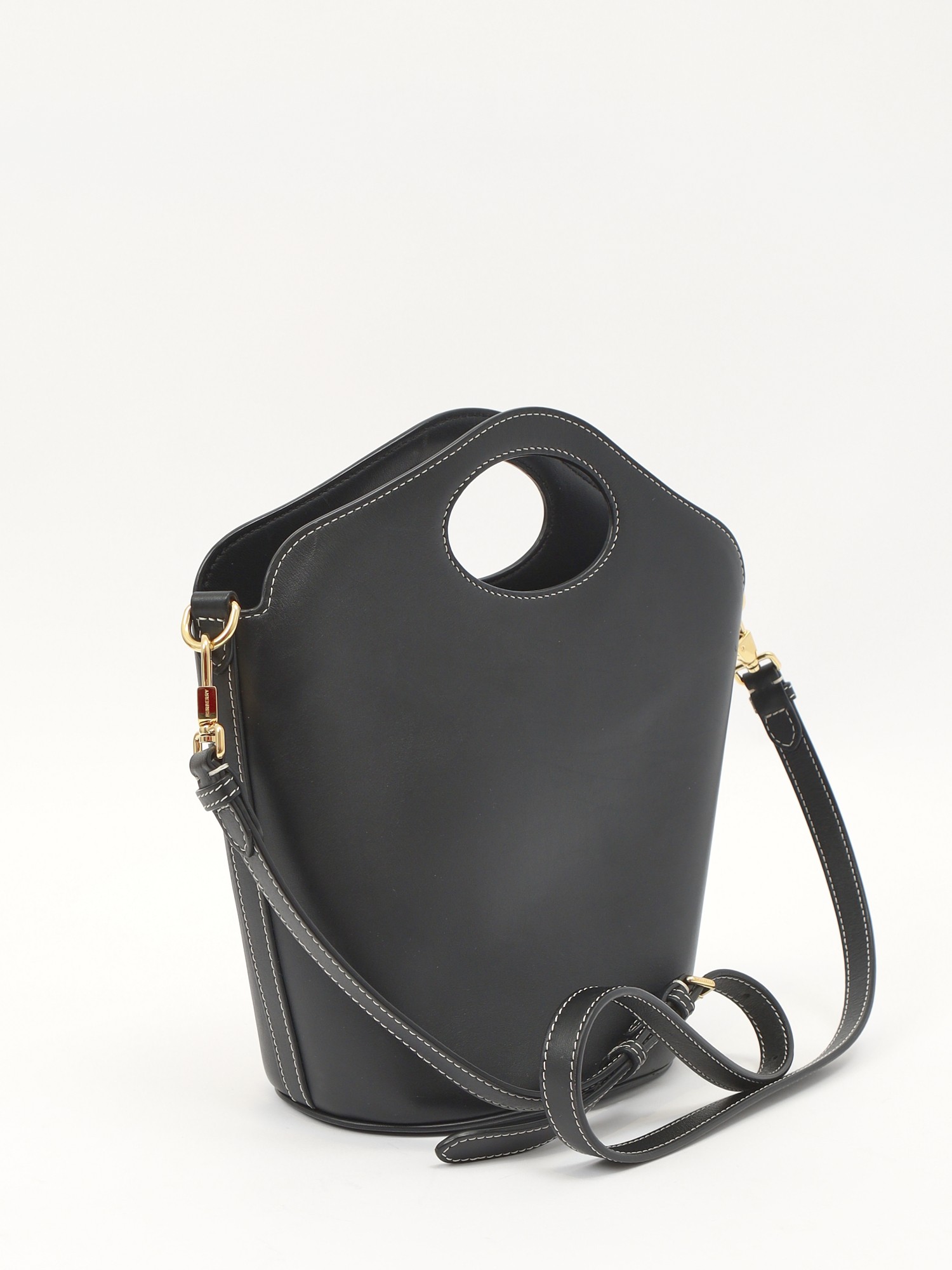 Burberry Bucket 3
