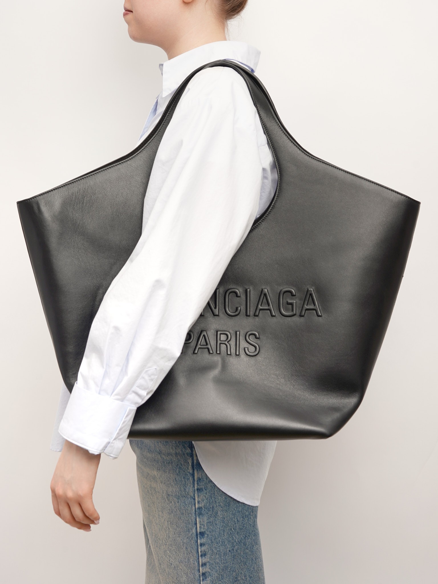Balenciaga Mary-Kate  1