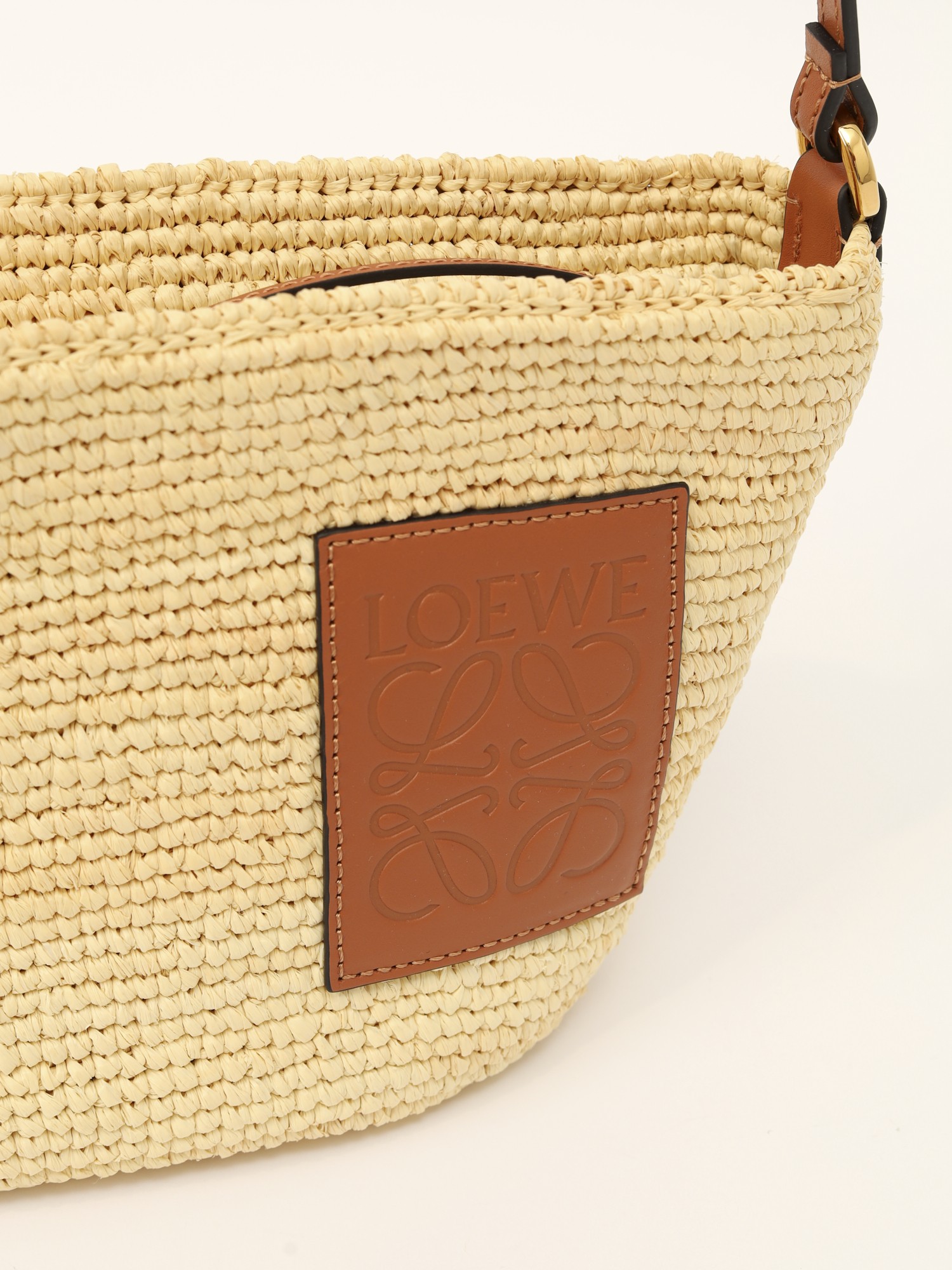 Loewe Slit 5