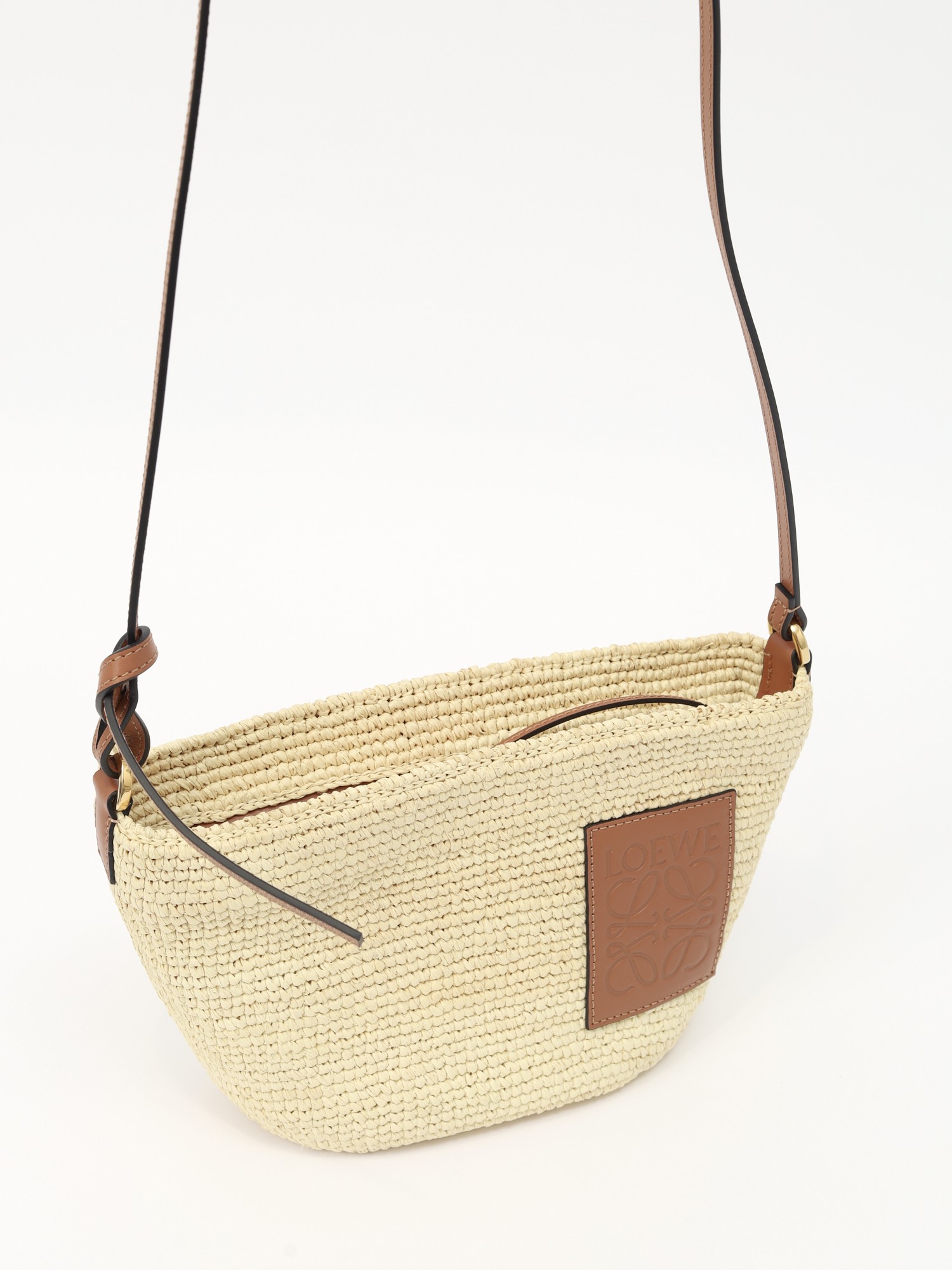 Loewe Slit 4