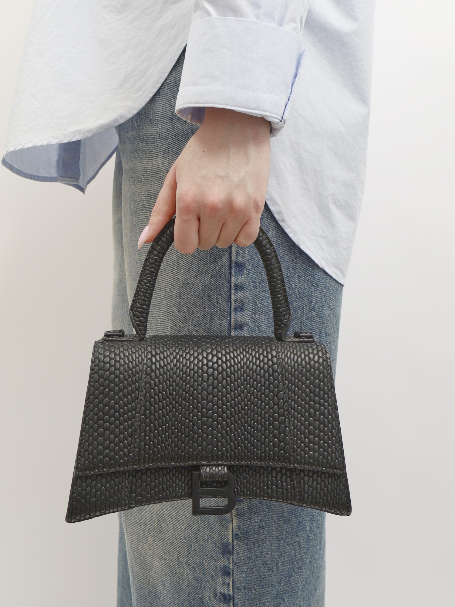 Balenciaga Hourglass 1