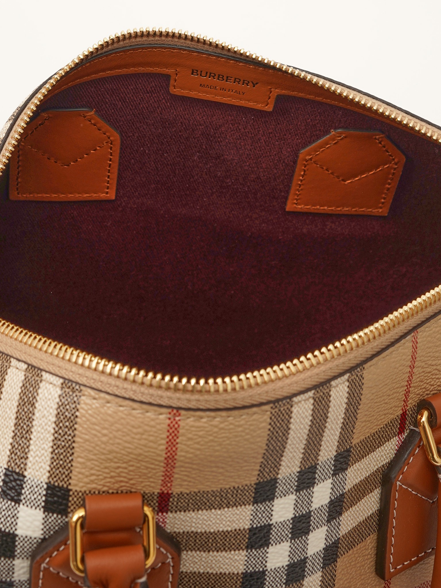 Burberry Bowling 9