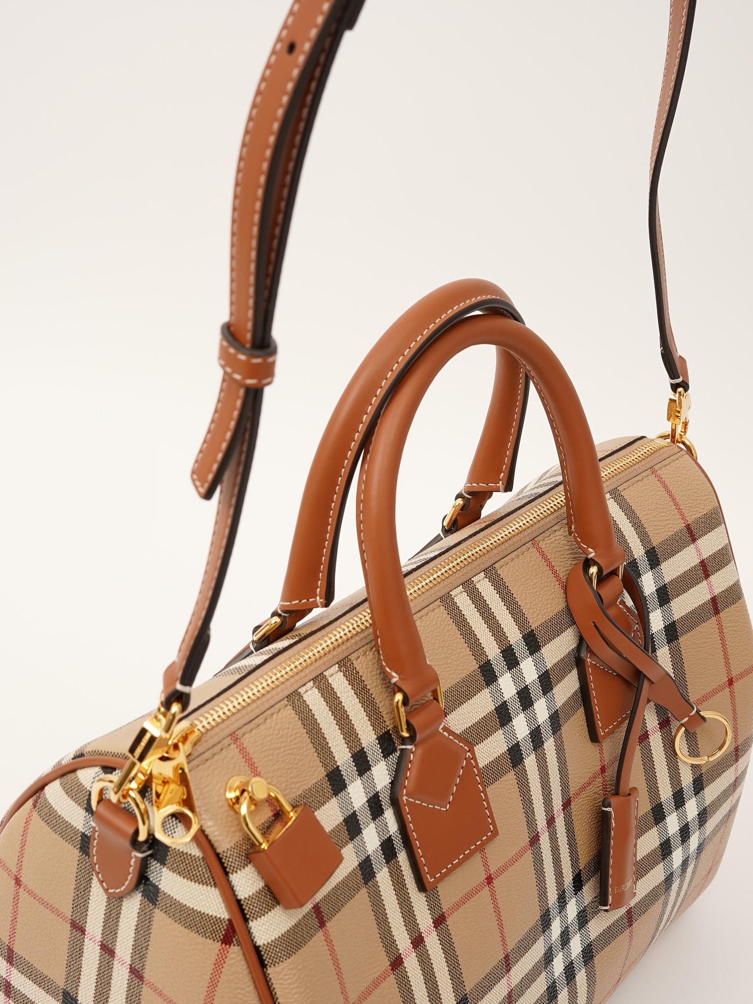 Burberry Bowling 4