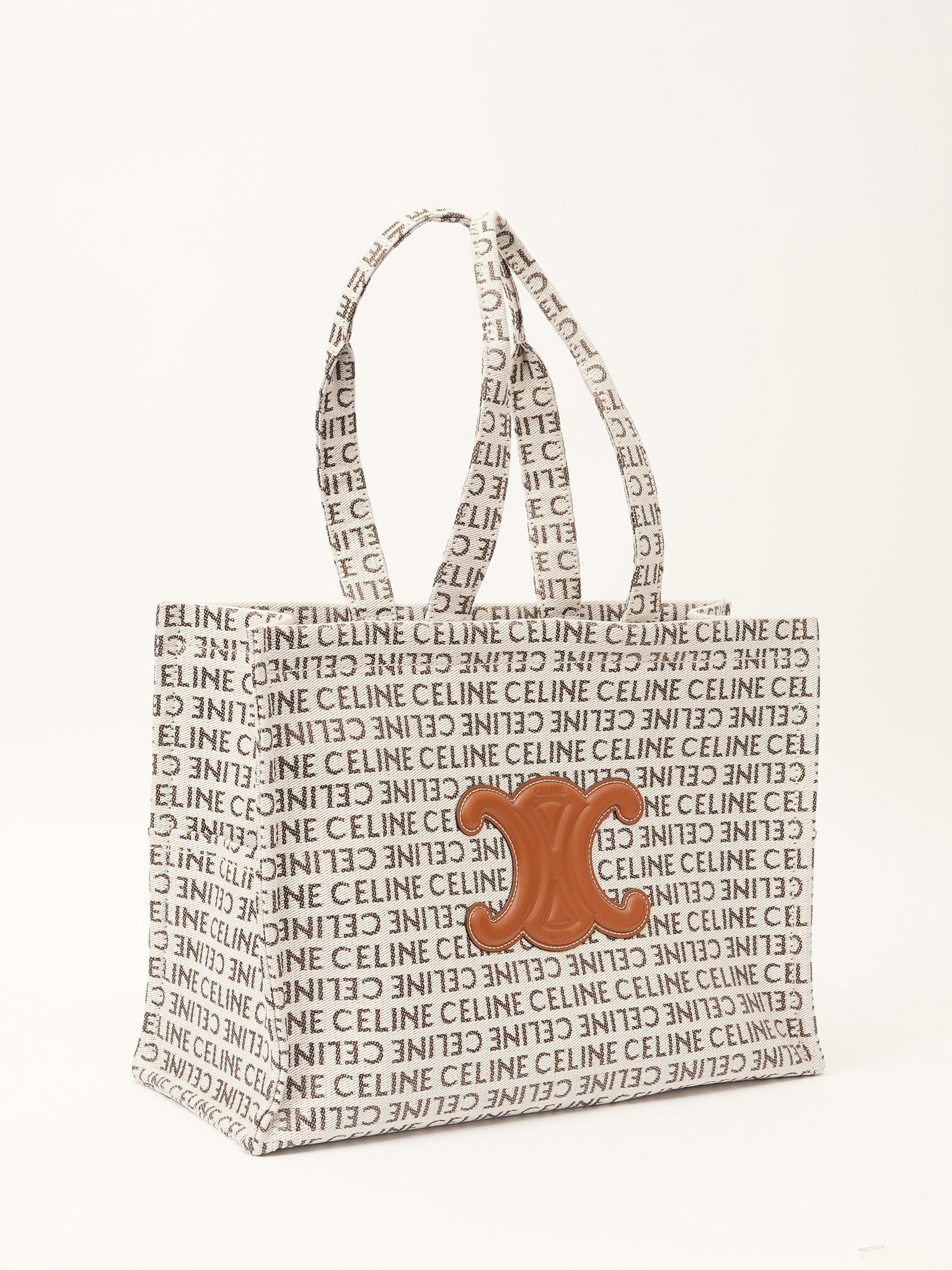 Celine Thais 2