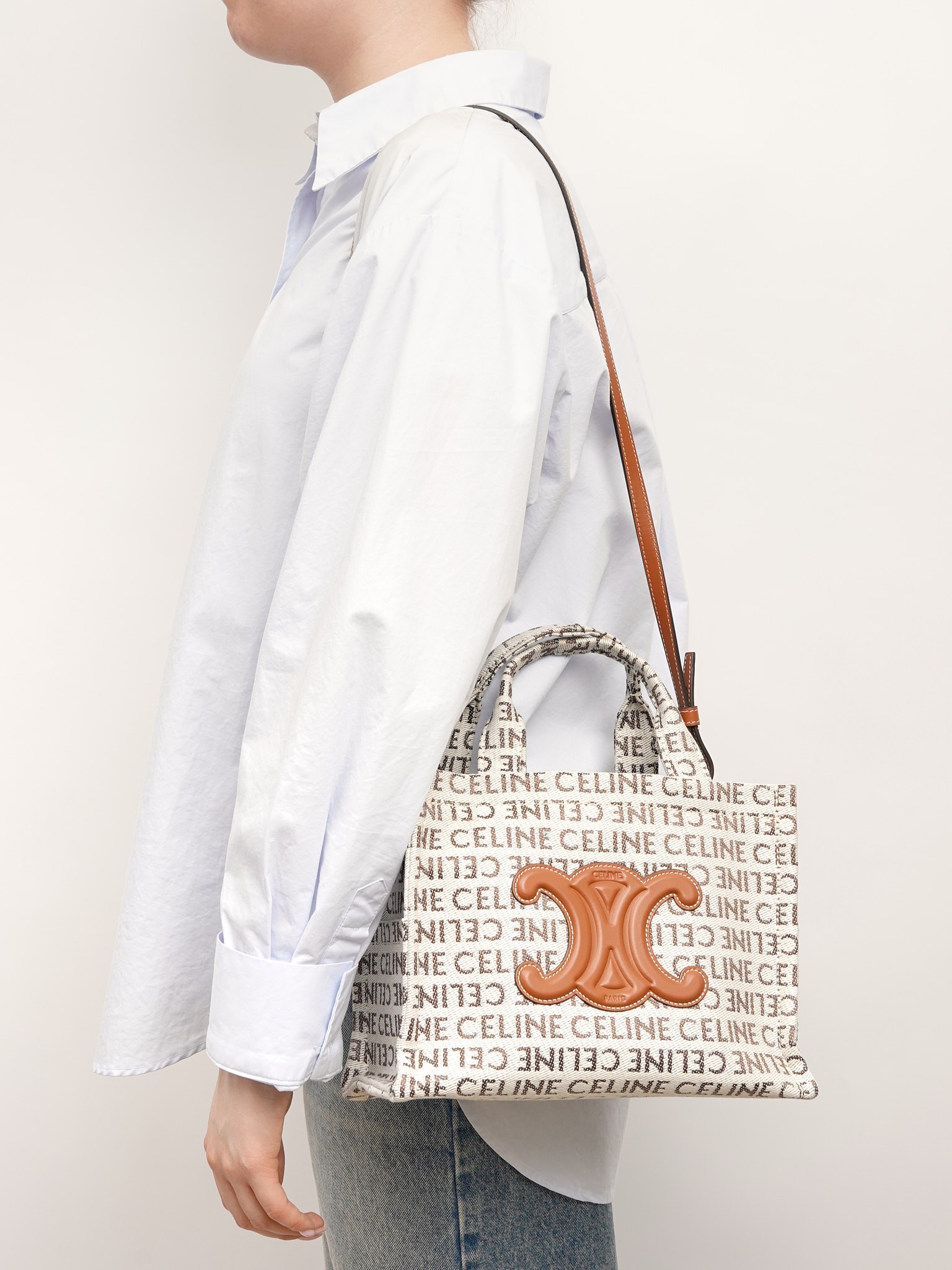 Celine Thais 1