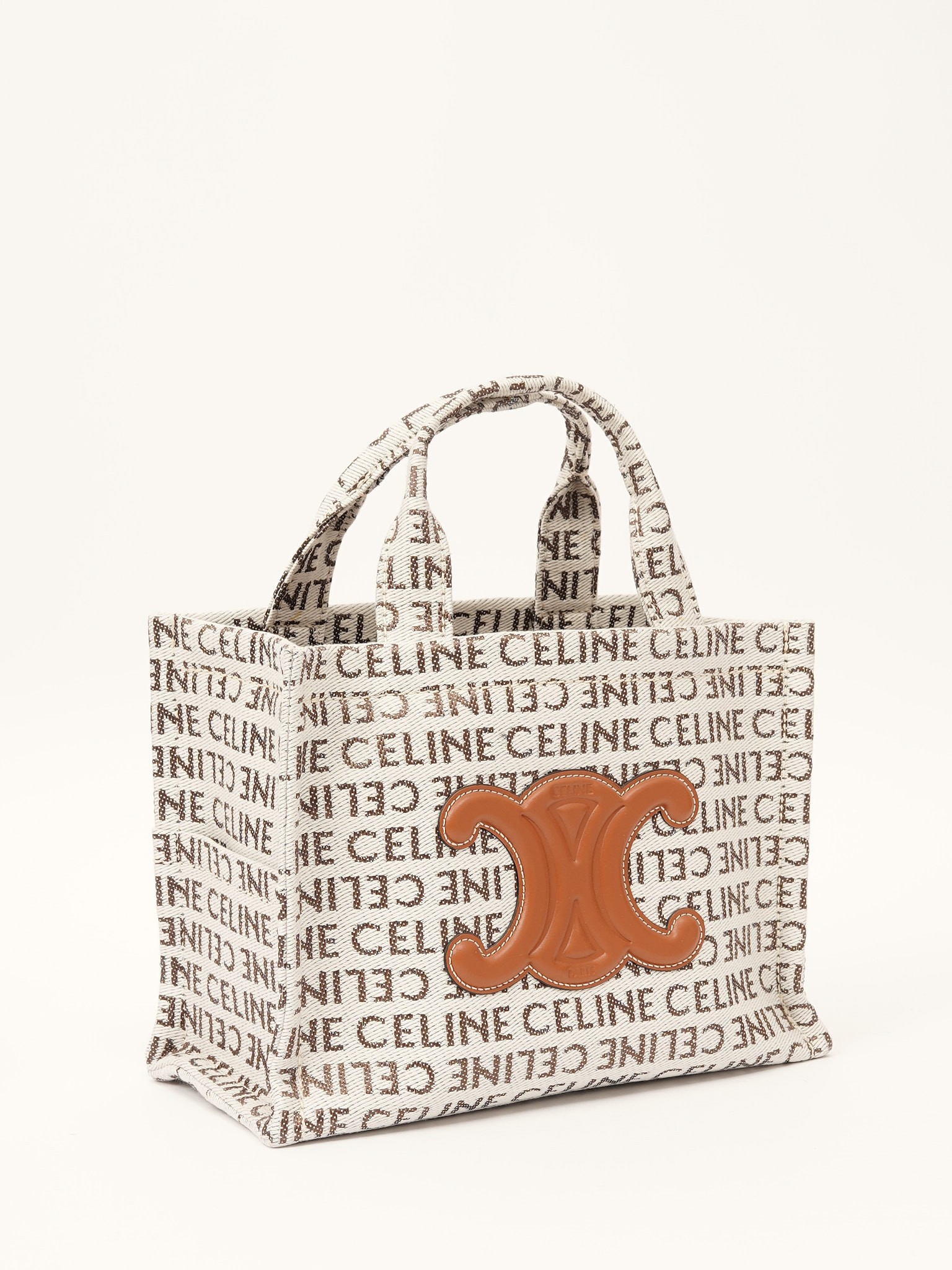 Celine Thais 2