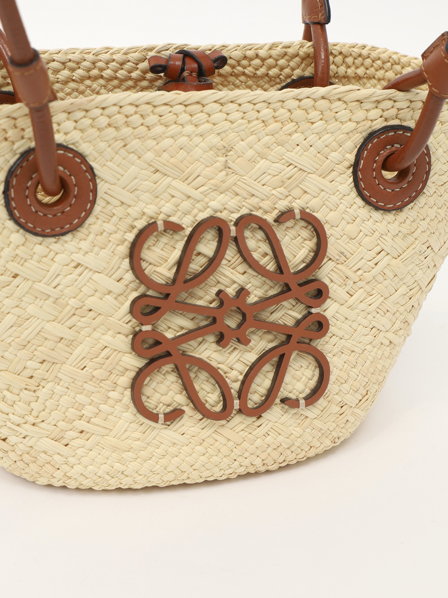 Loewe Basket 5