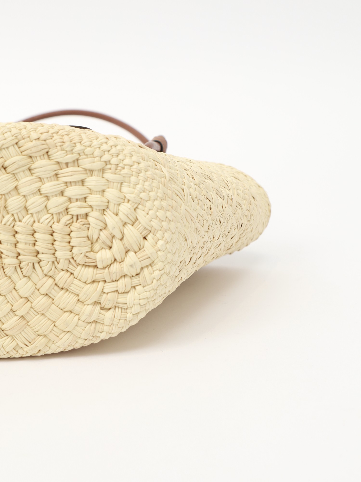 Loewe Basket 6