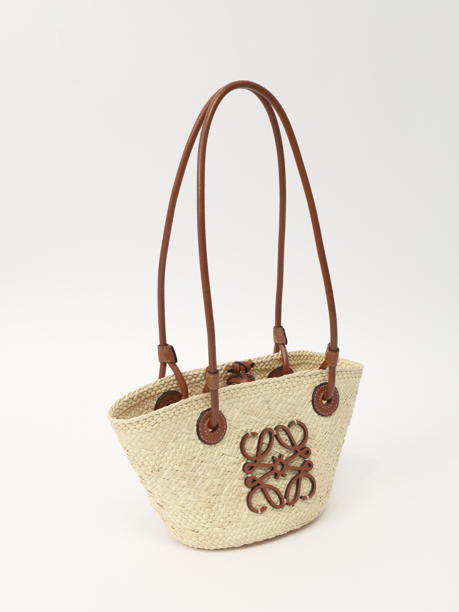 Loewe Basket 2
