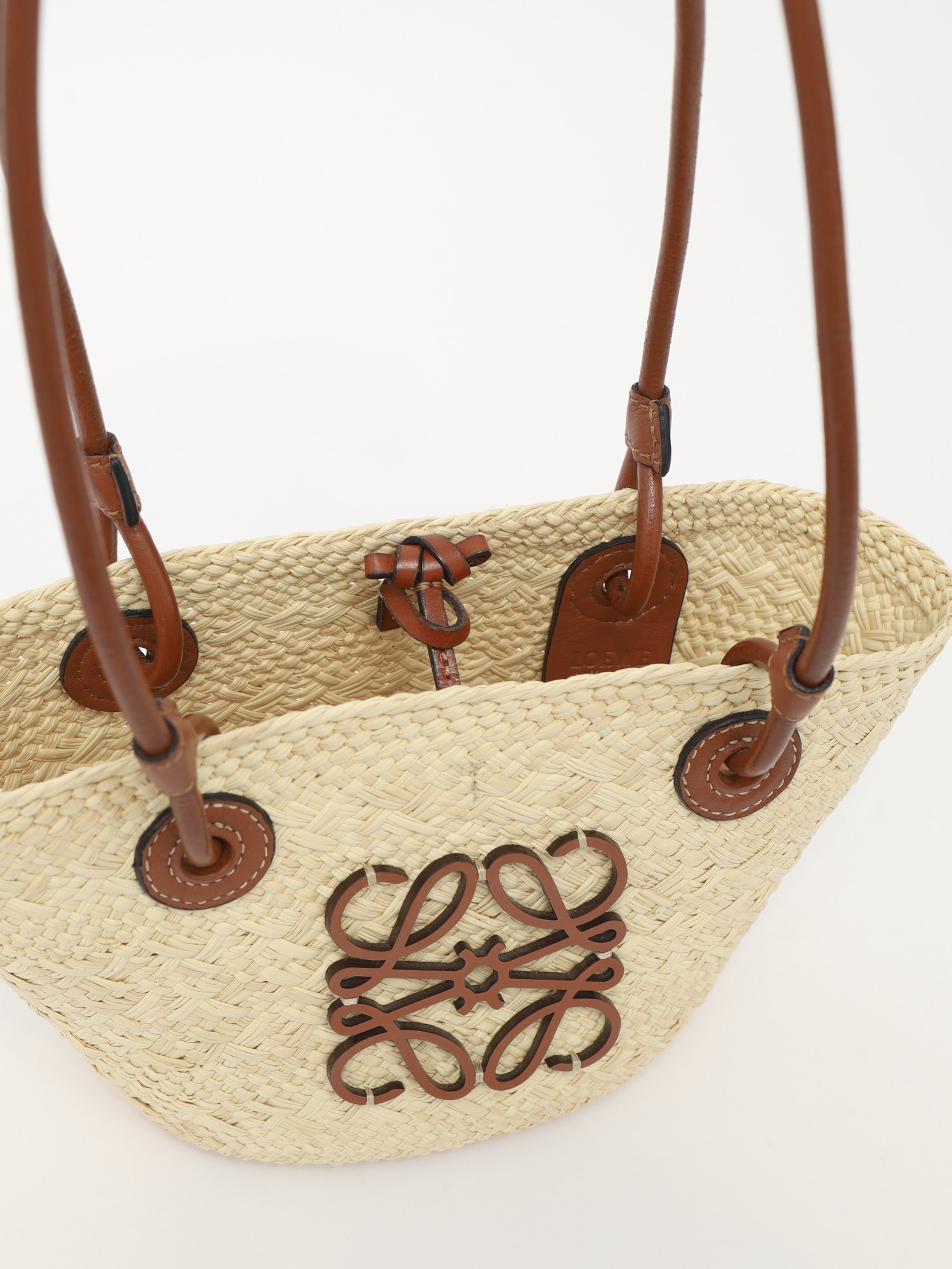 Loewe Basket 4