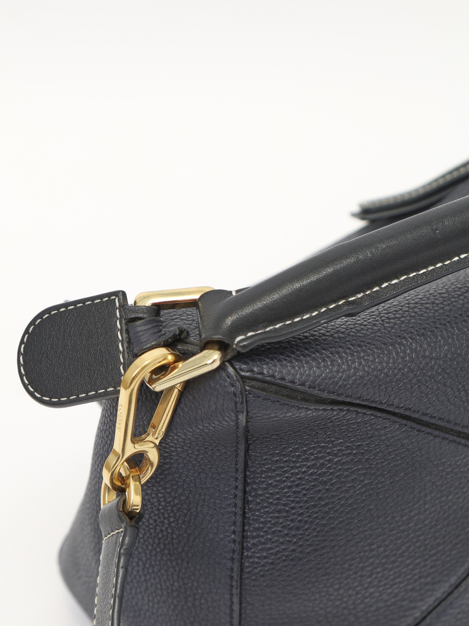 Loewe Puzzle 7