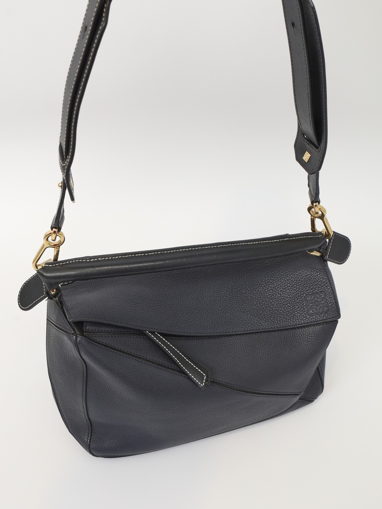 Loewe Puzzle 6