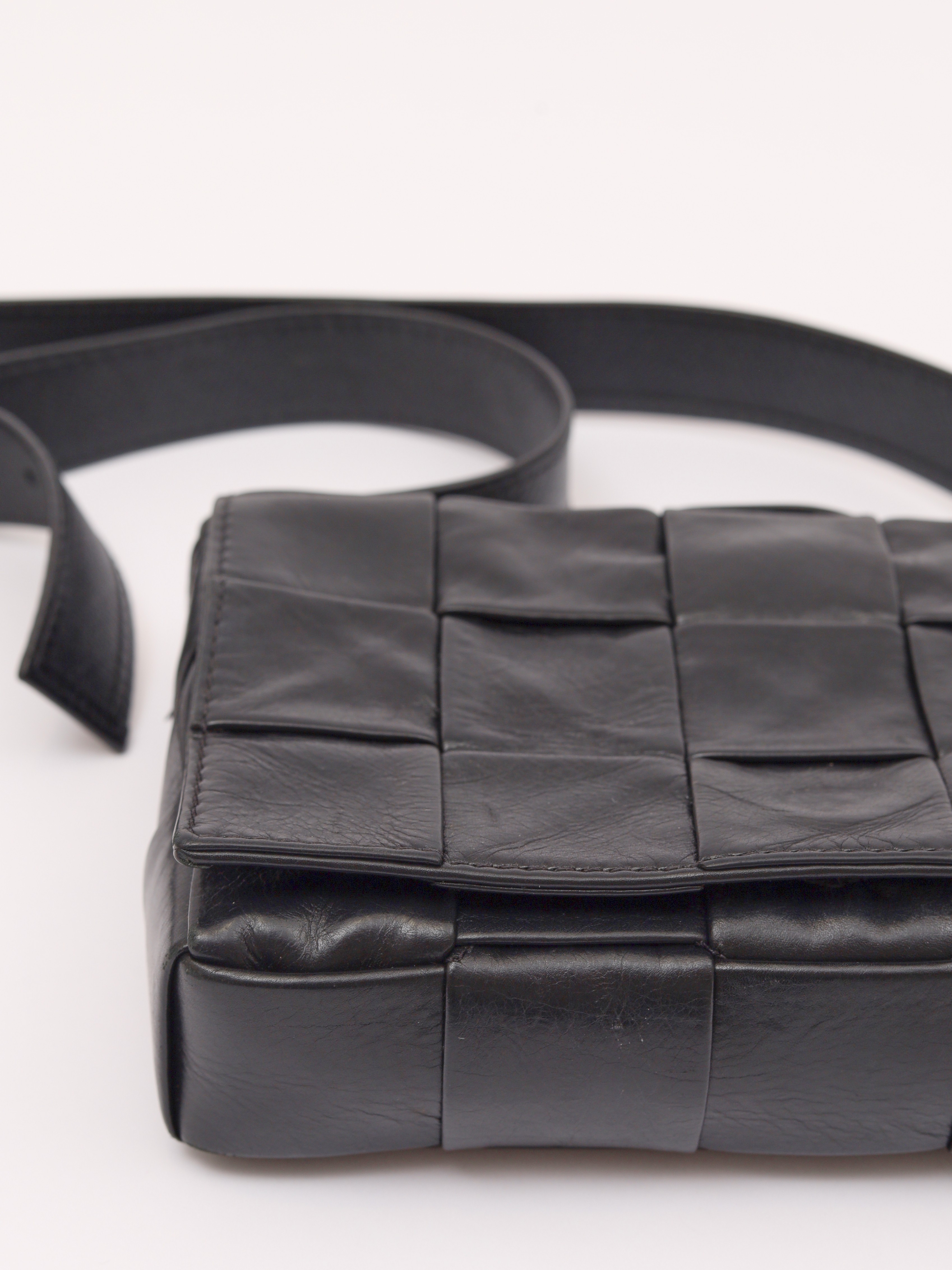 Bottega Veneta Cassette 6