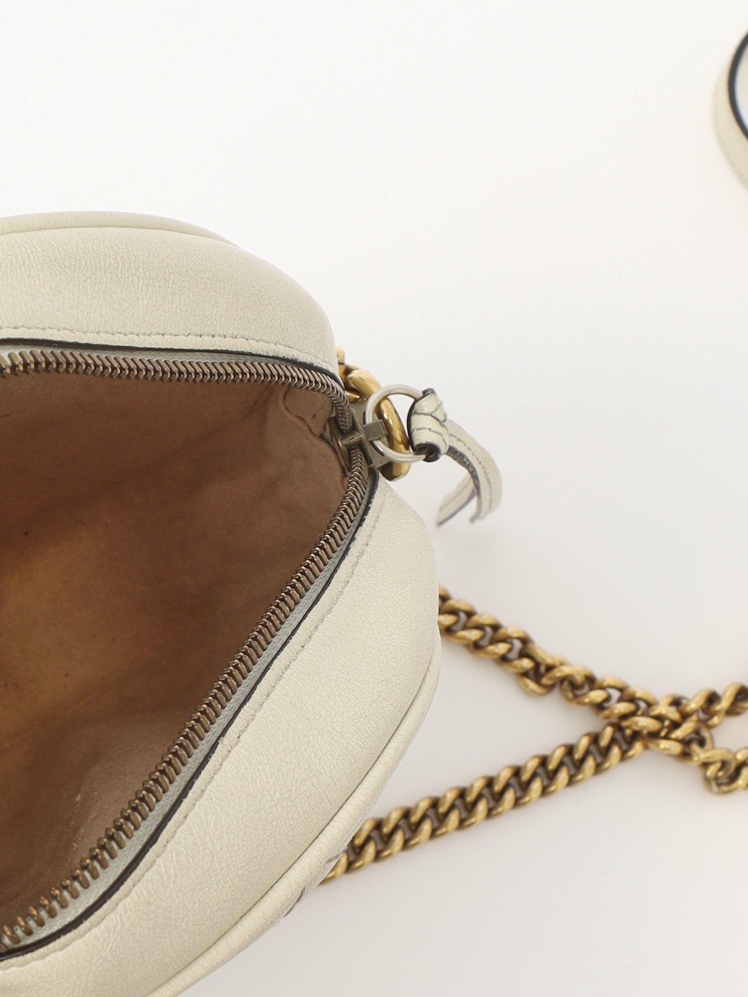 Gucci GG Marmont 9