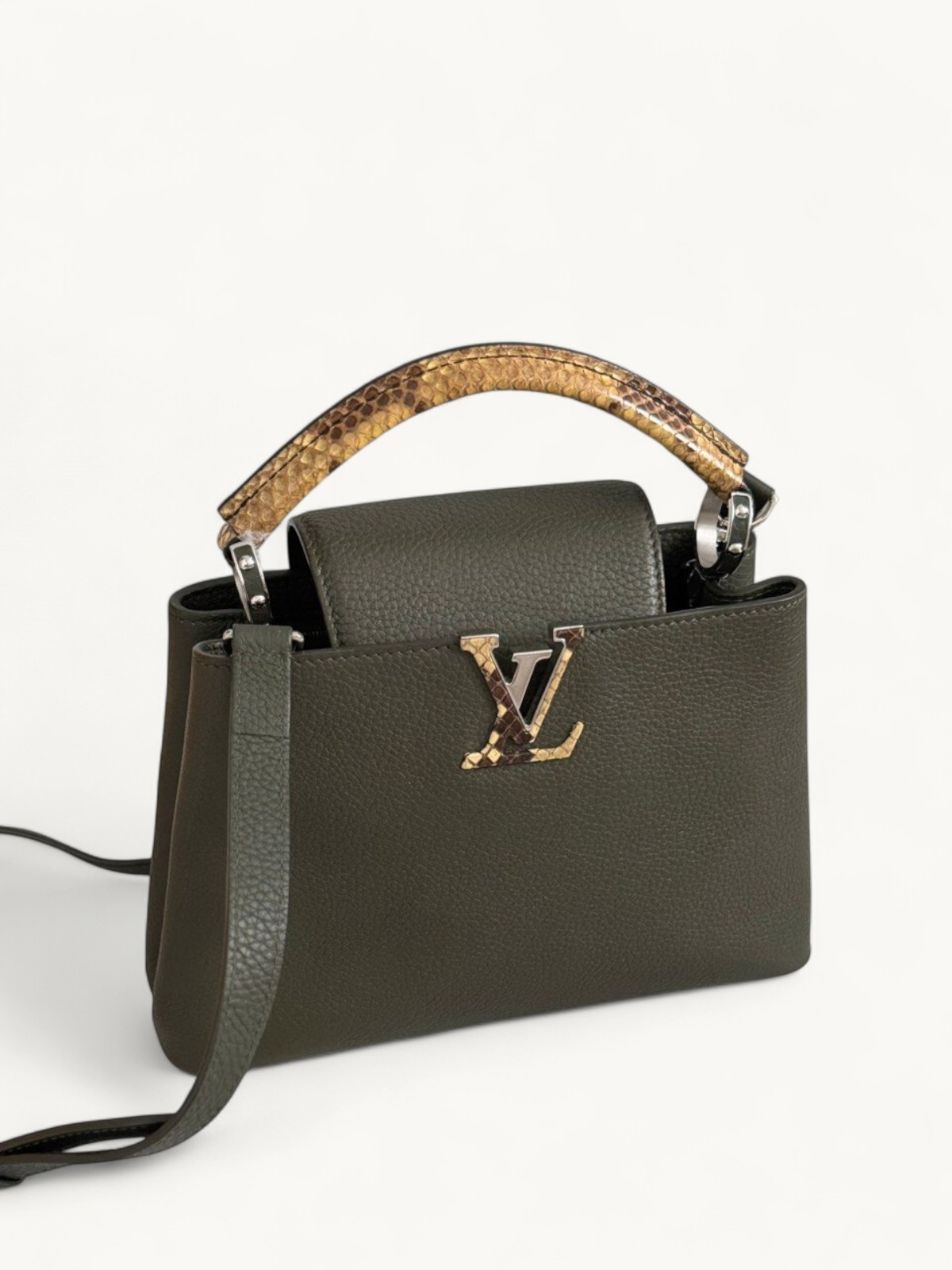 Louis Vuitton Capucines 0