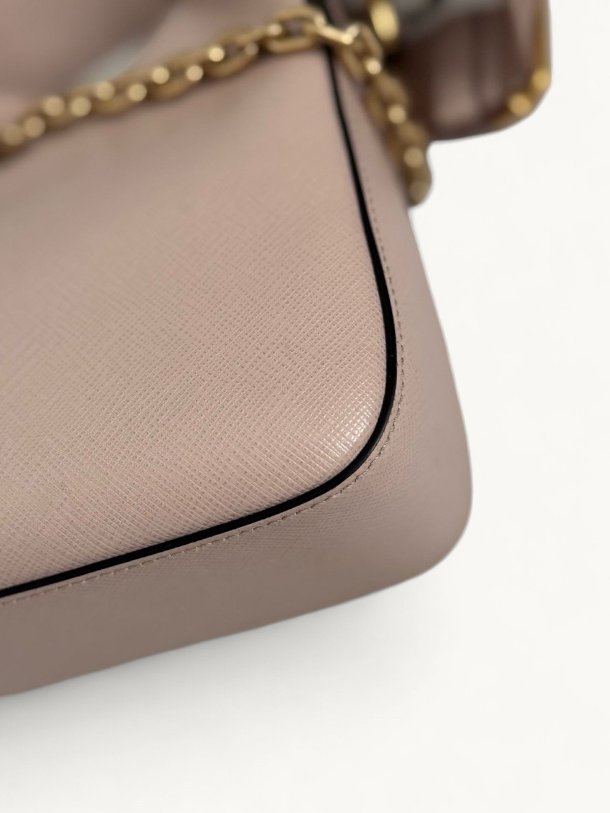 Prada Re-Edition 2005 2