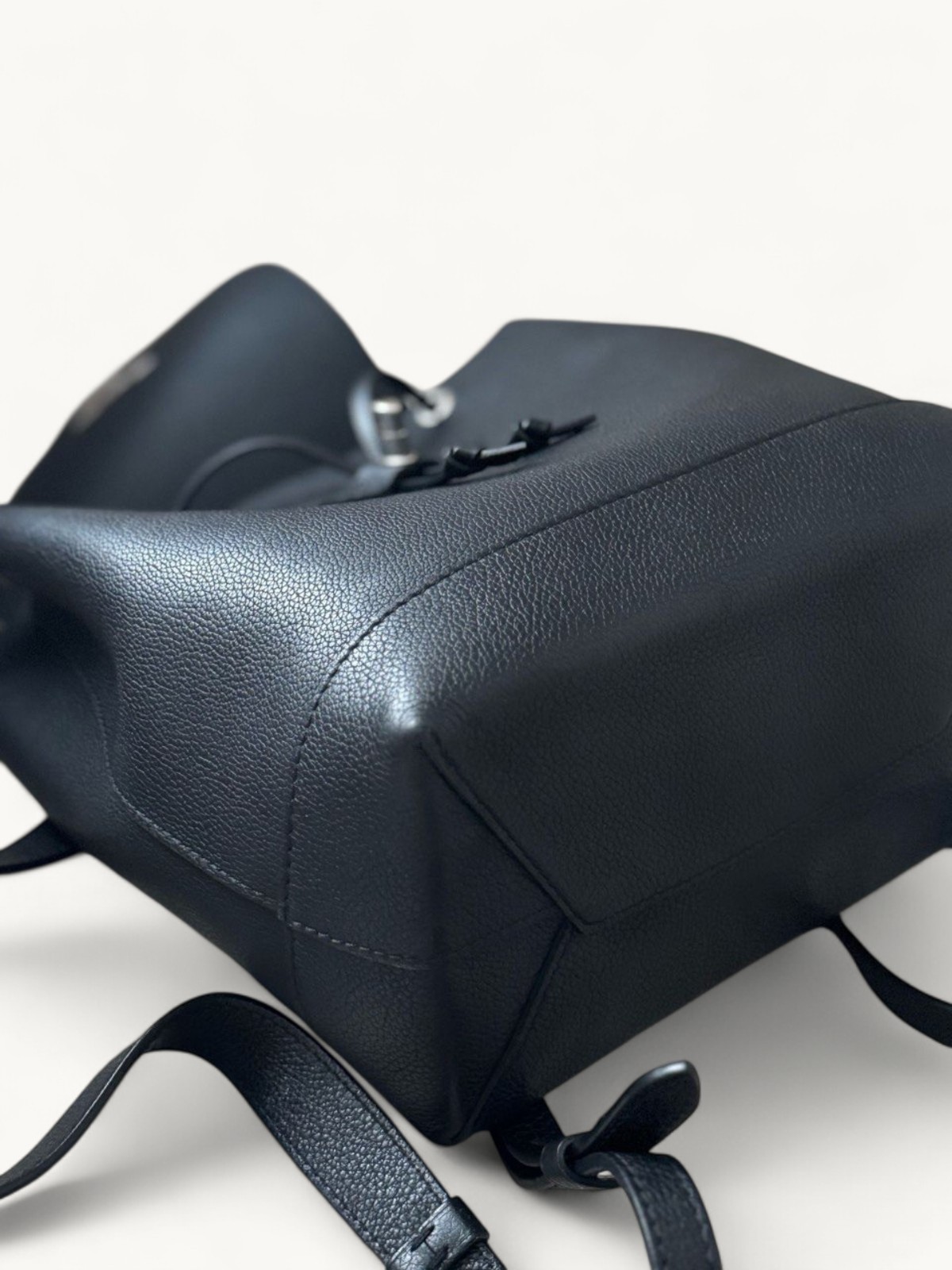 Louis Vuitton Lockme 4