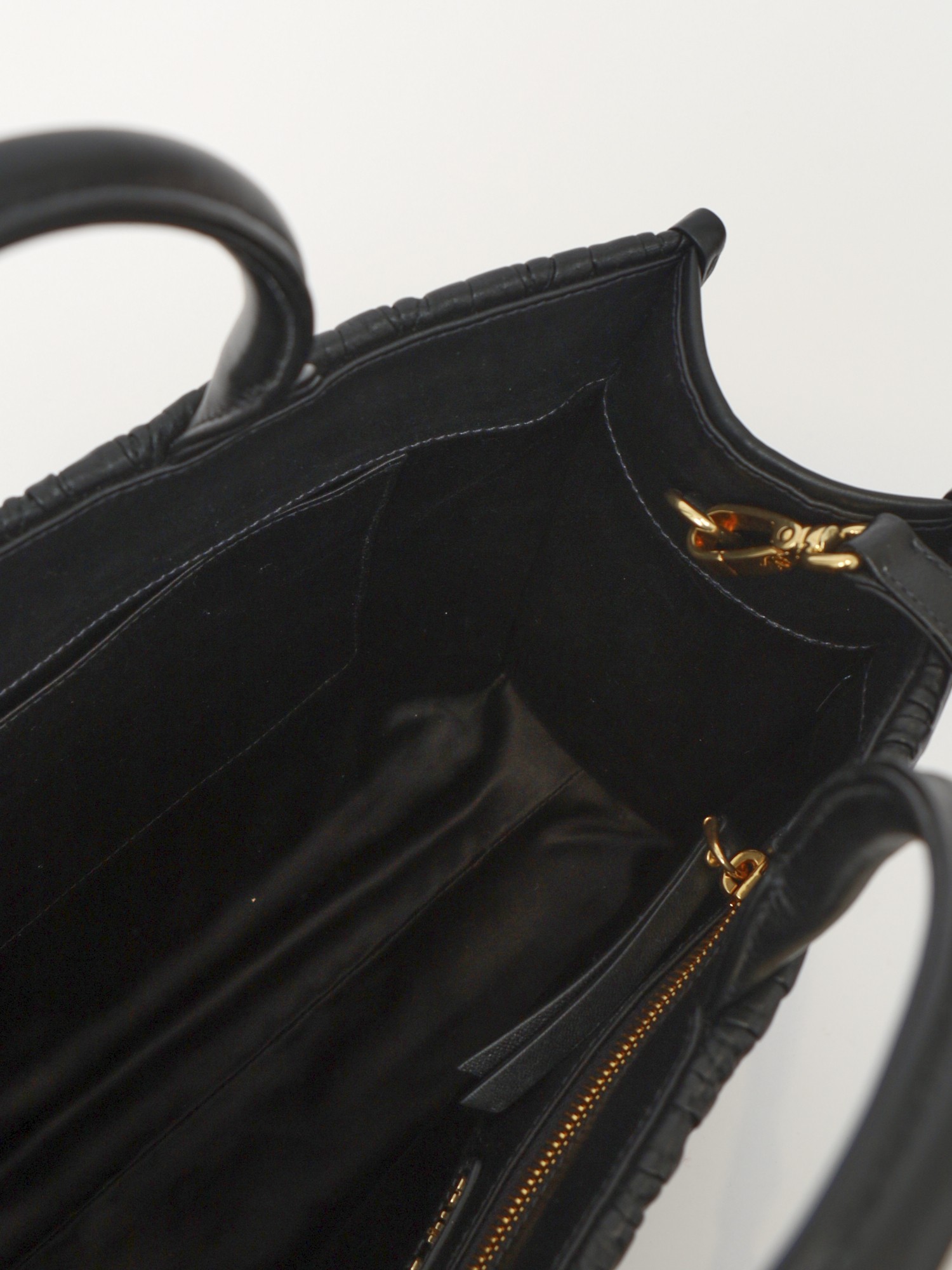 Miu Miu Leather Bag 9