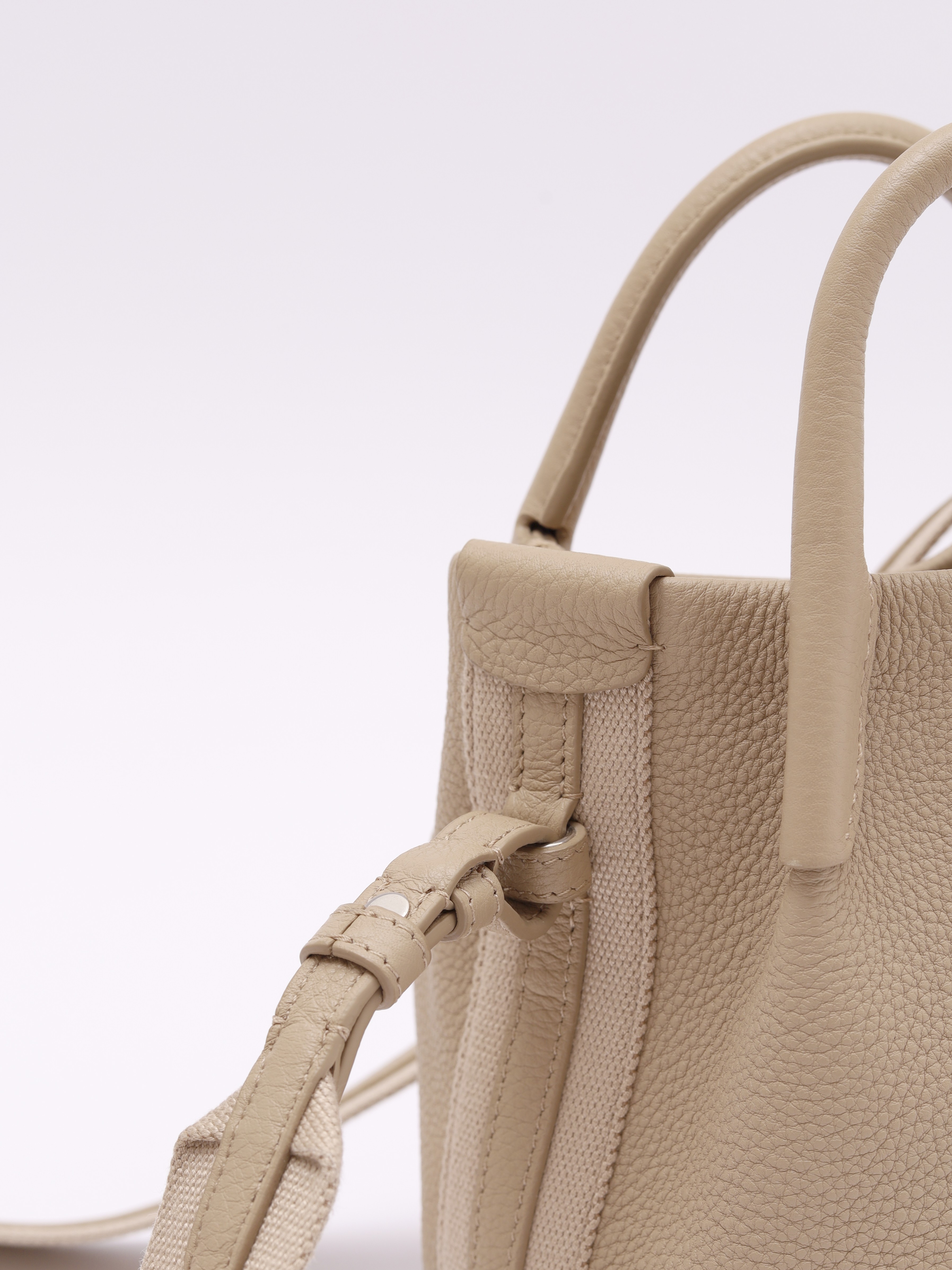Loro Piana Bucket 6