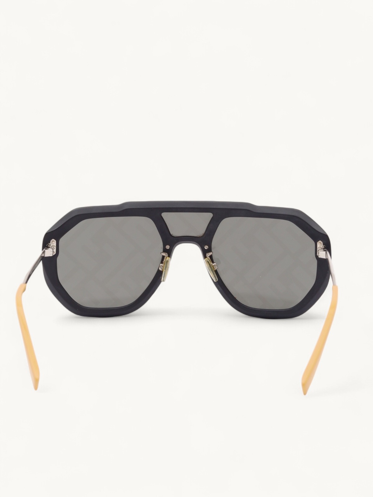 Fendi Sunglasses  4