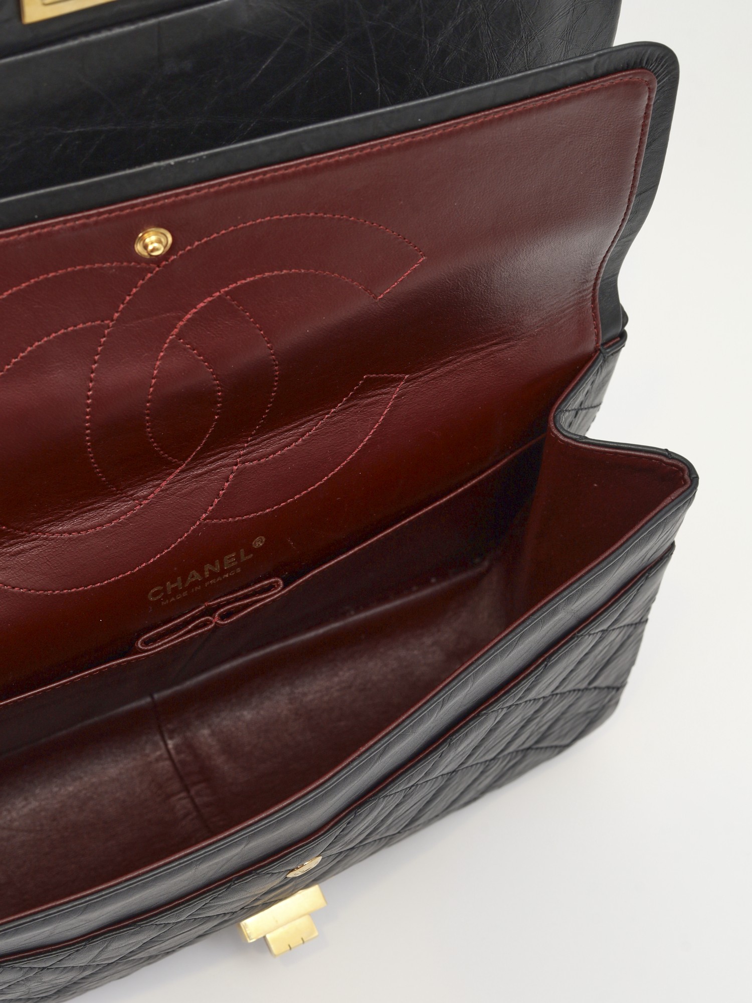 Chanel 2.55 8