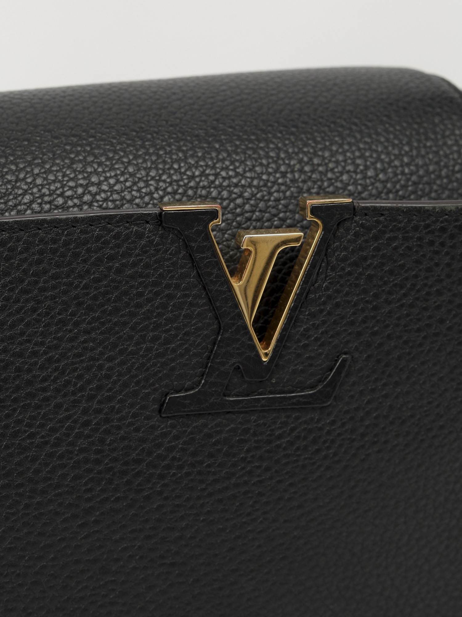 Louis Vuitton Capucines 5