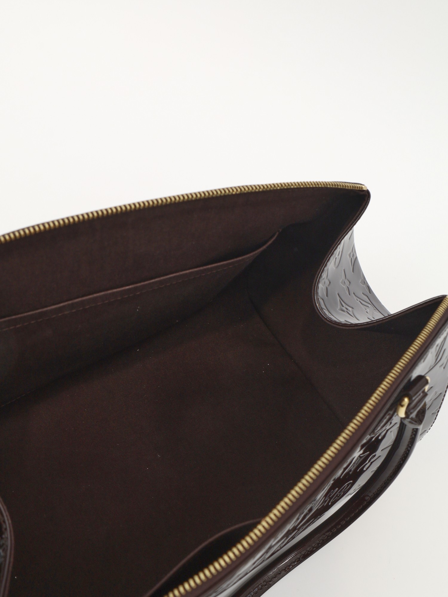 Louis Vuitton Sherwood 8